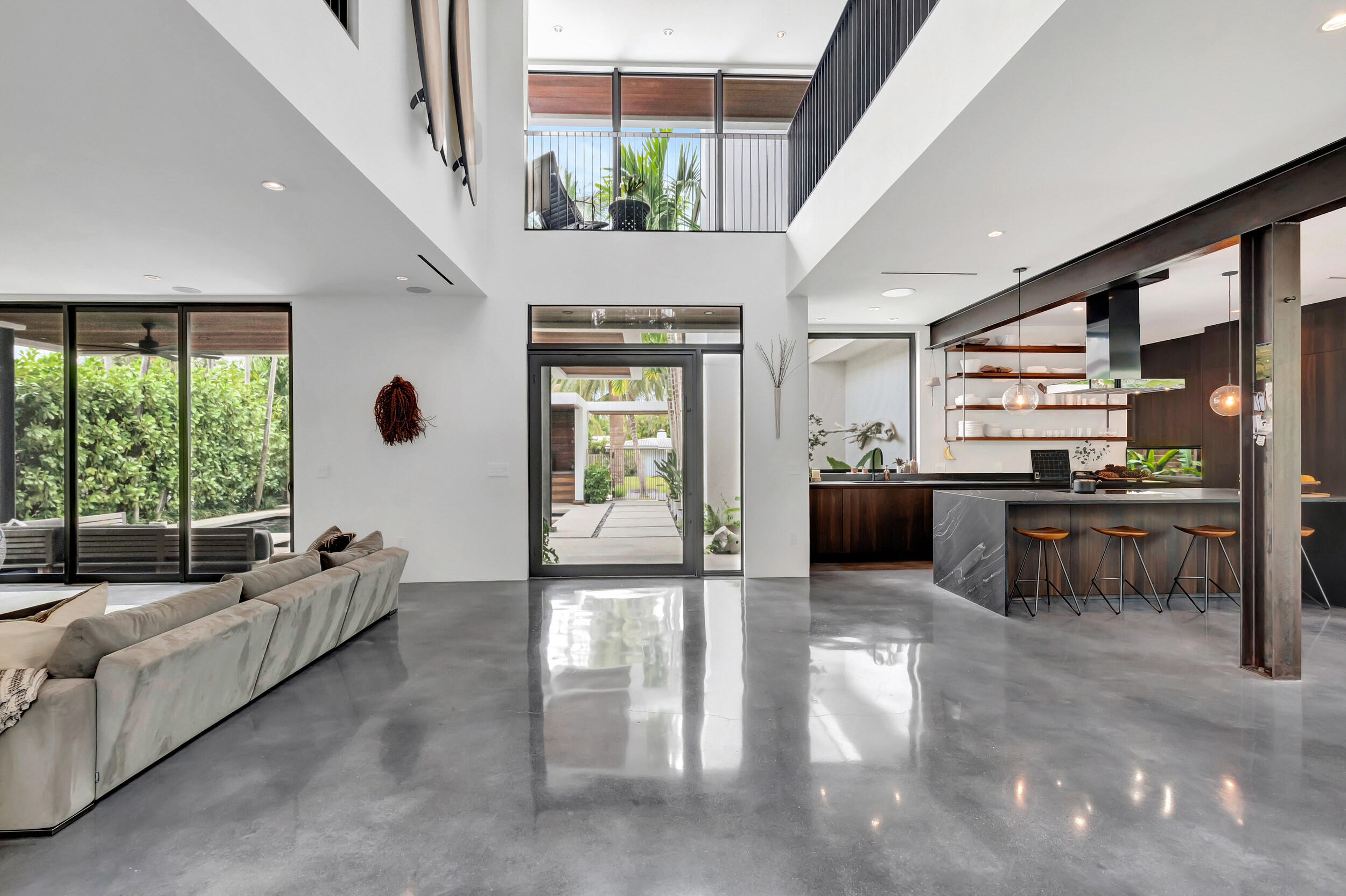 HILLSBORO SHORES SEC - Residential