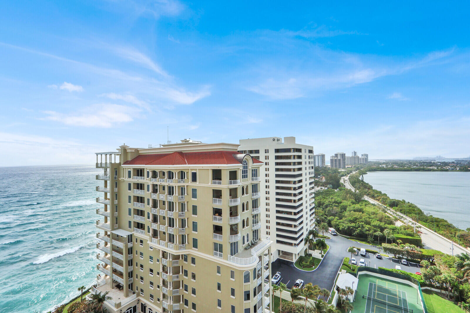 EASTPOINTE CONDO - Residential