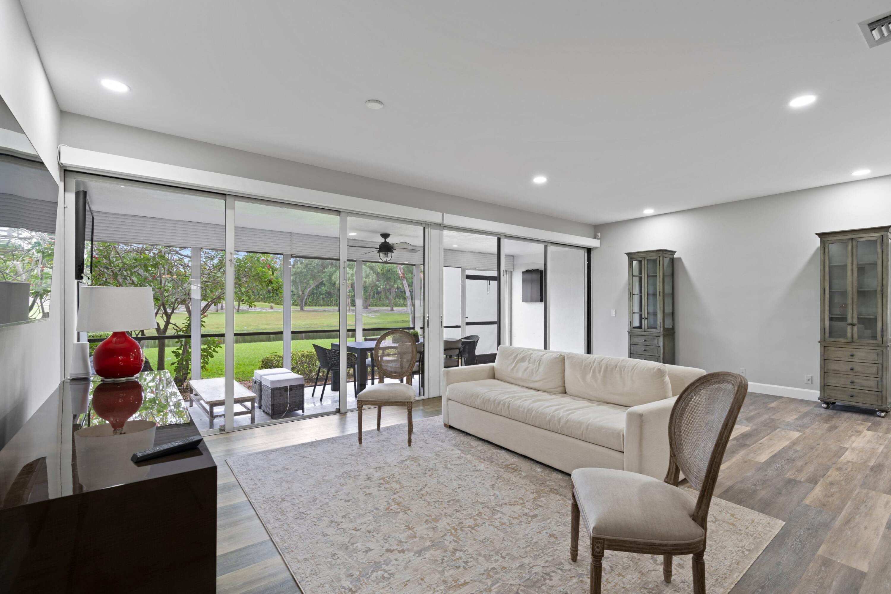 PARLIAMENT GOLF VILLAS CONDO - Residential Lease