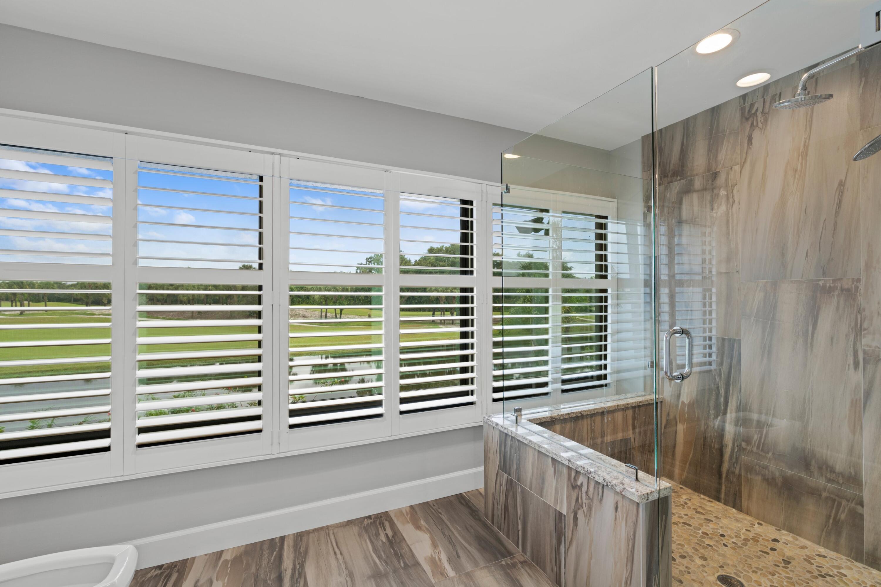 PARLIAMENT GOLF VILLAS CONDO - Residential Lease