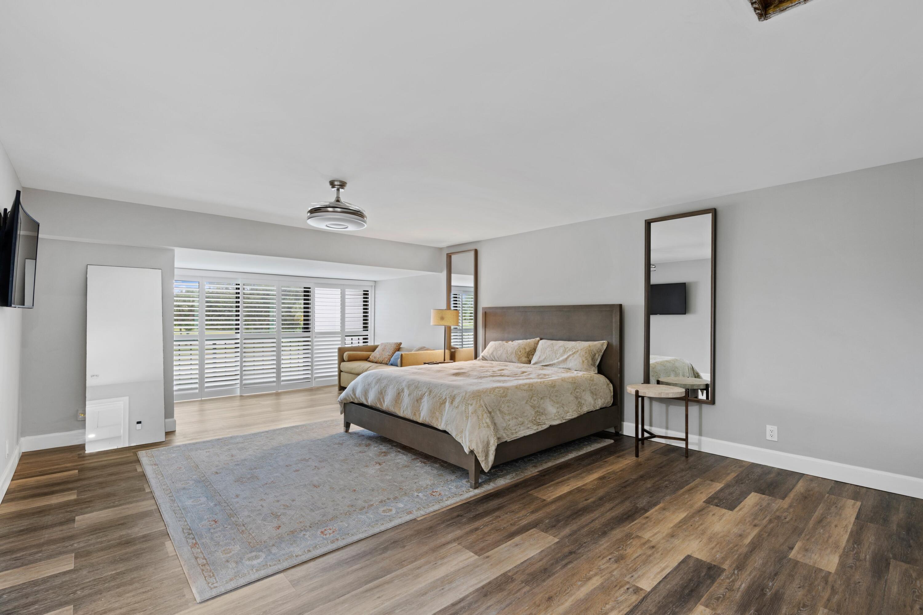 PARLIAMENT GOLF VILLAS CONDO - Residential Lease