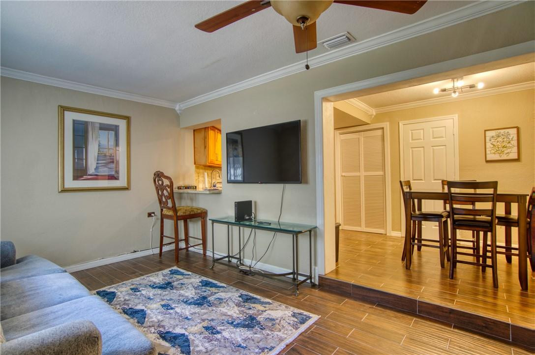 MIRAMAR ISLES - Residential Lease