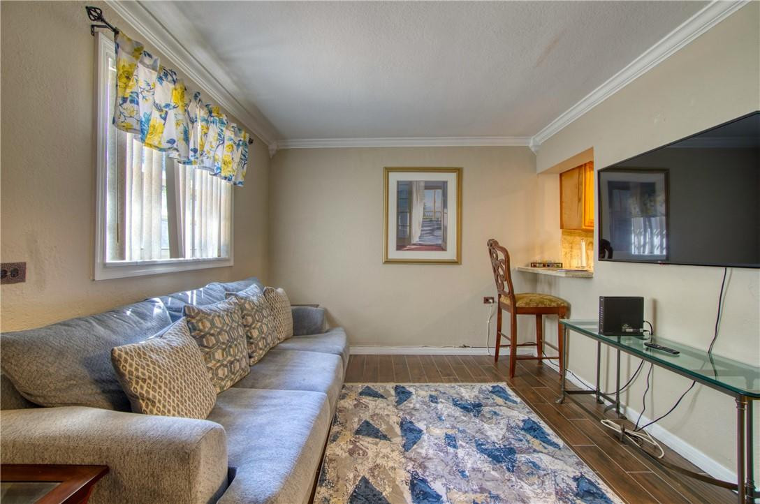 MIRAMAR ISLES - Residential Lease