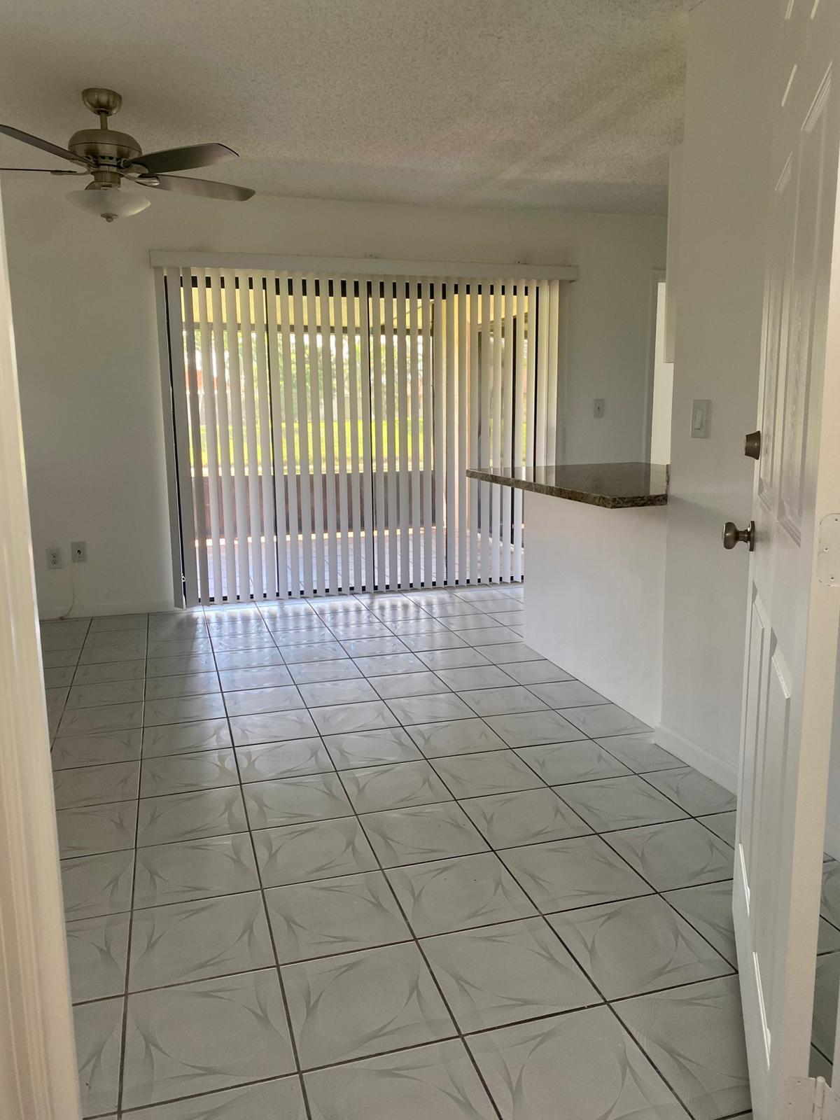 SUMMIT PINES UNIT 4 - Residential Lease