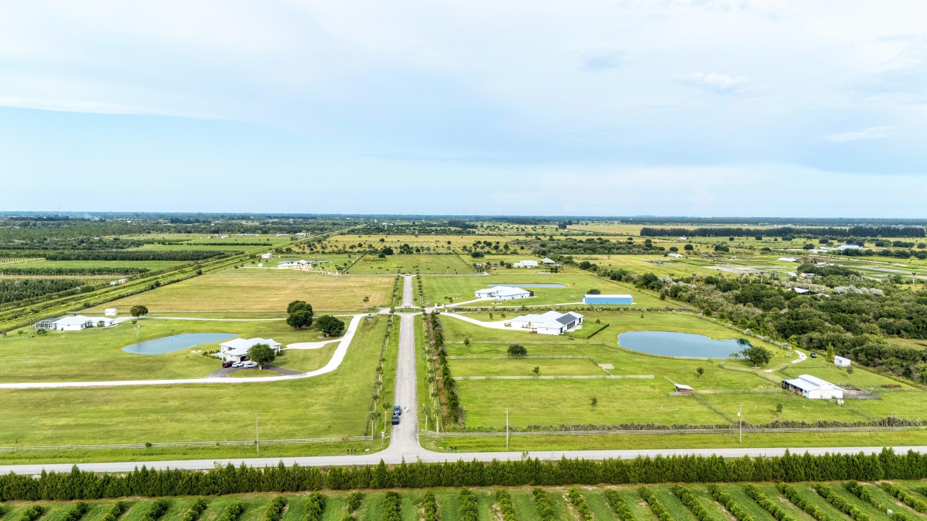 SOUTHERN STAR STABLES SUBDIVISION - Land