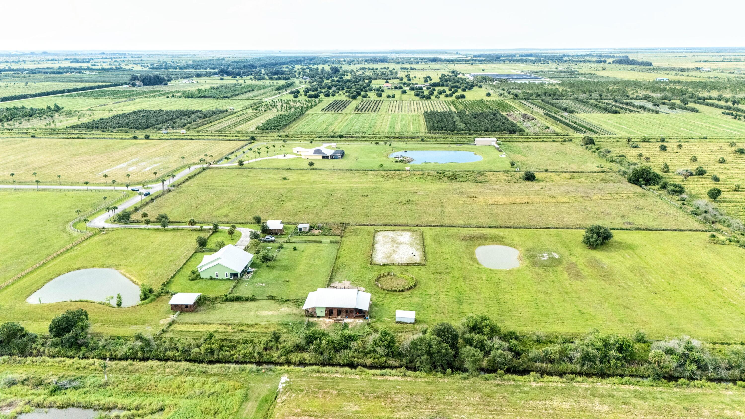 SOUTHERN STAR STABLES SUBDIVISION - Land