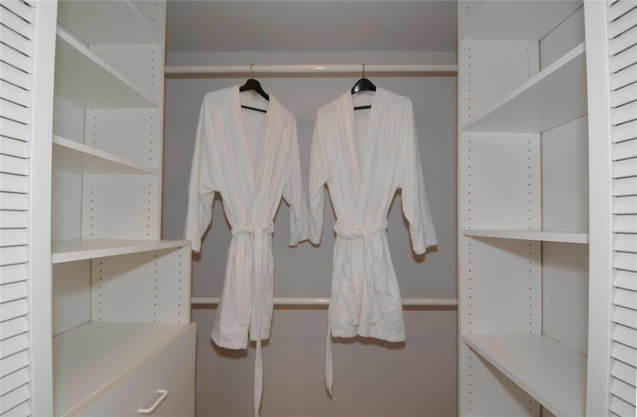 OCEAN PLAZA ON DEERFIELD BEACH - Residential Lease