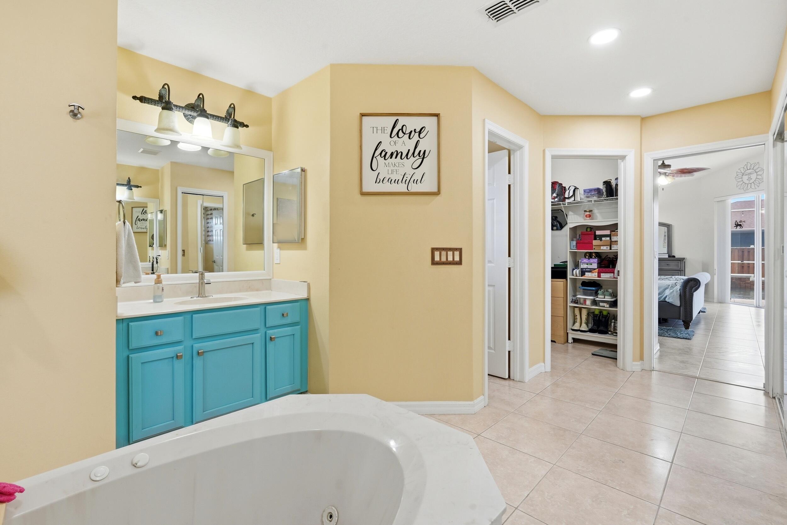 PORT ST LUCIE SECTION 17 - Residential