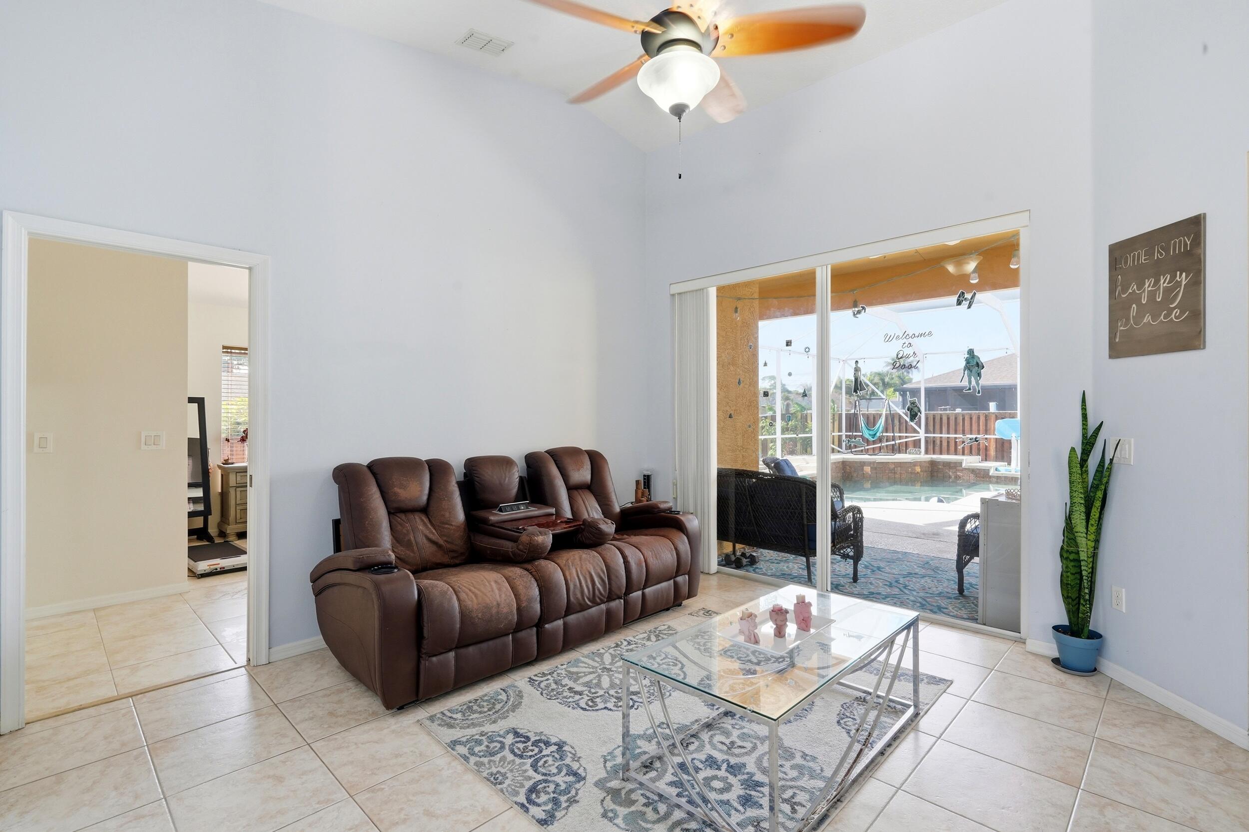 PORT ST LUCIE SECTION 17 - Residential