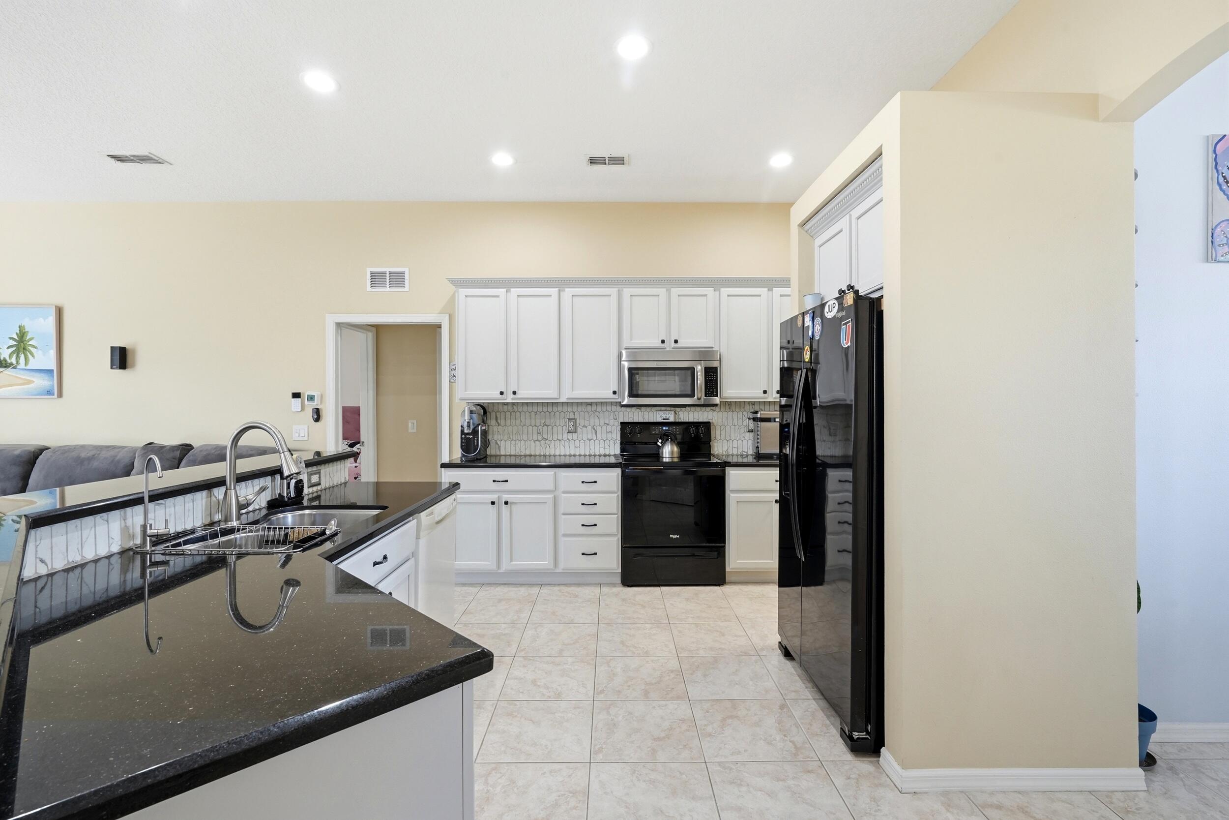 PORT ST LUCIE SECTION 17 - Residential