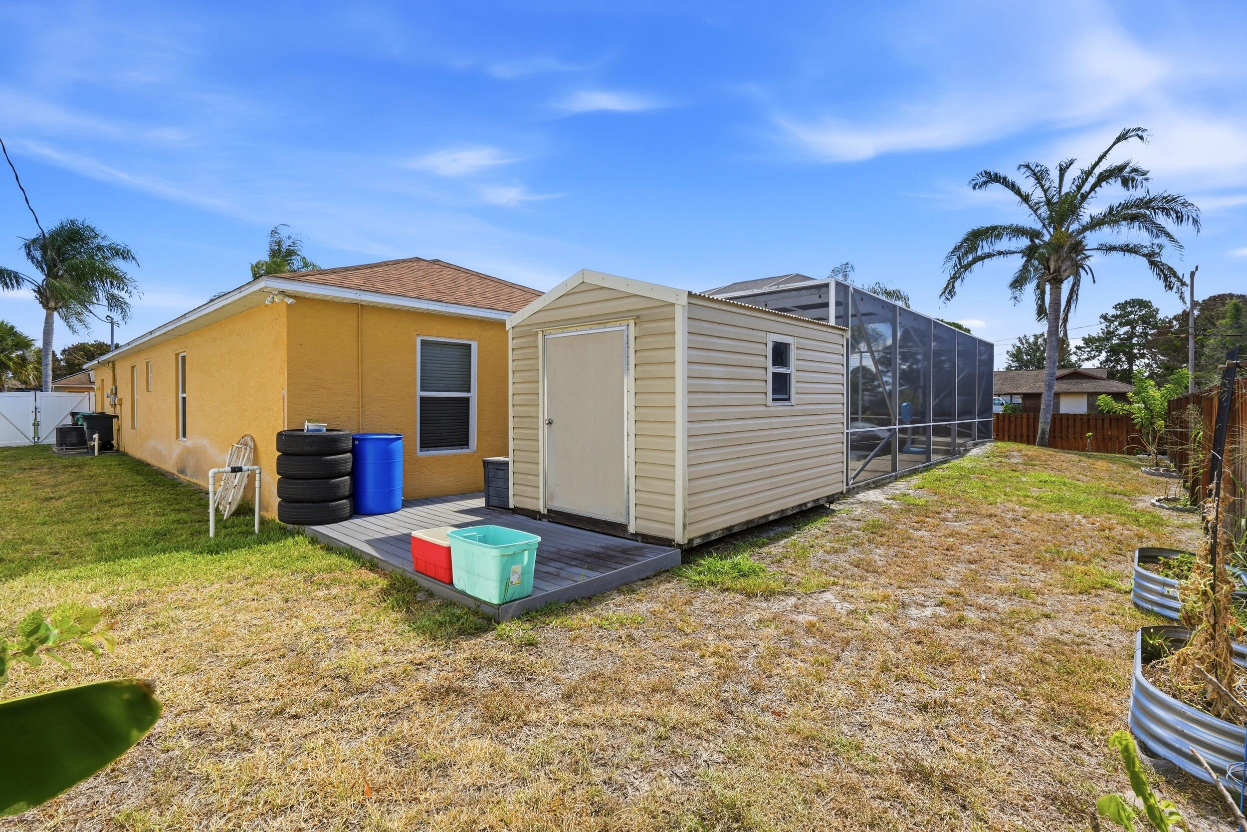 PORT ST LUCIE SECTION 17 - Residential