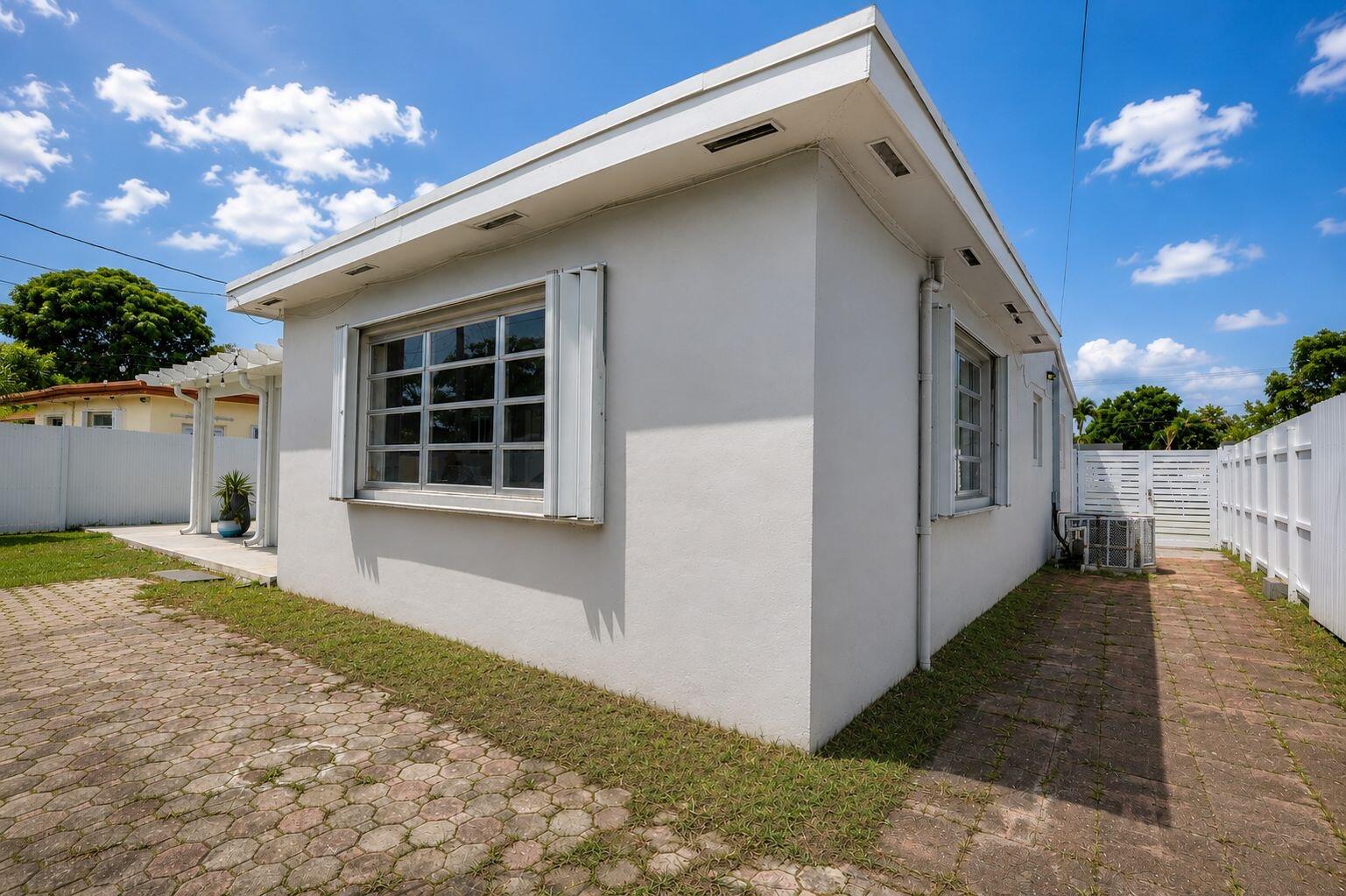 BOULEVARD HEIGHTS SEC 3 - Residential