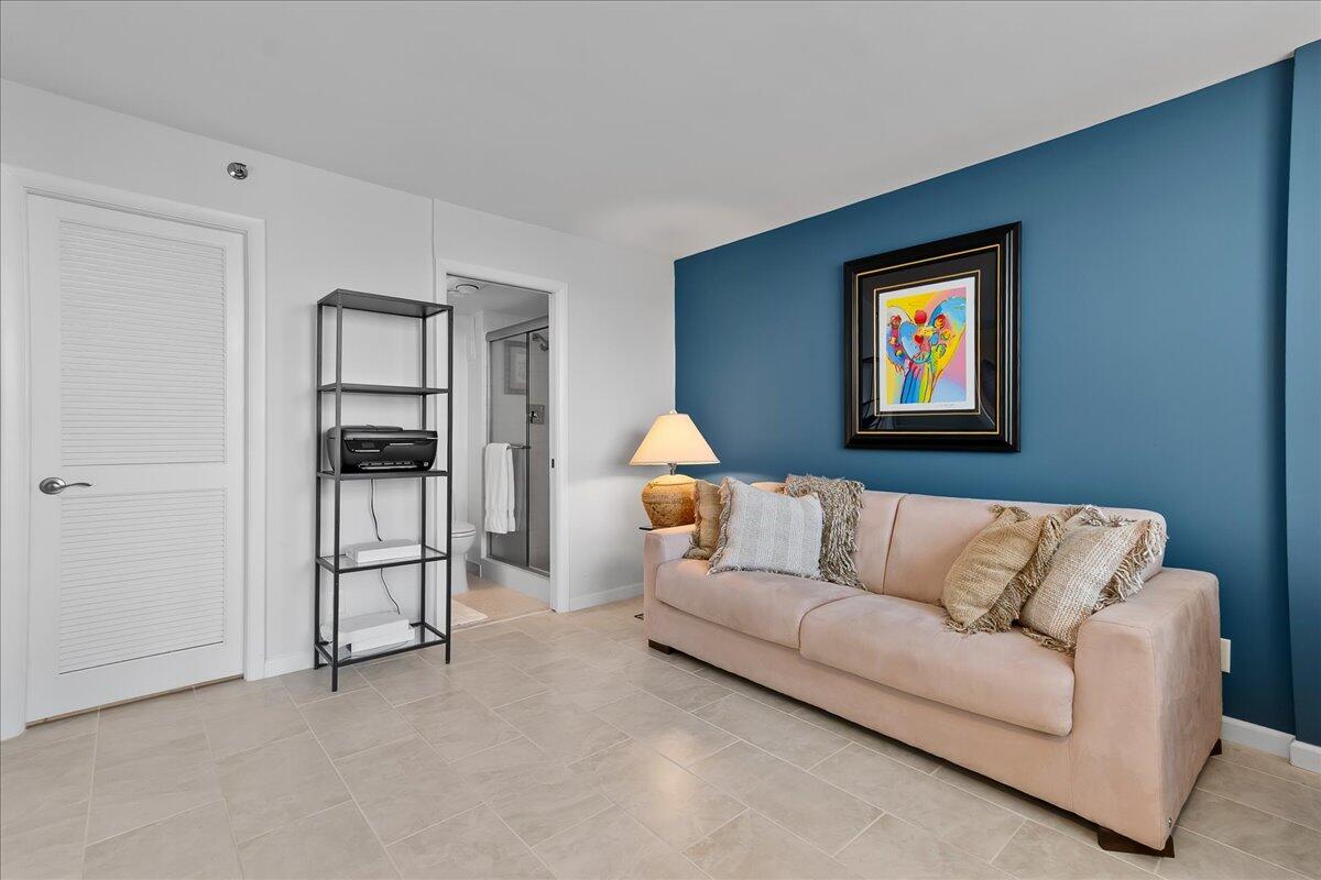 45 OCEAN CONDO - Residential