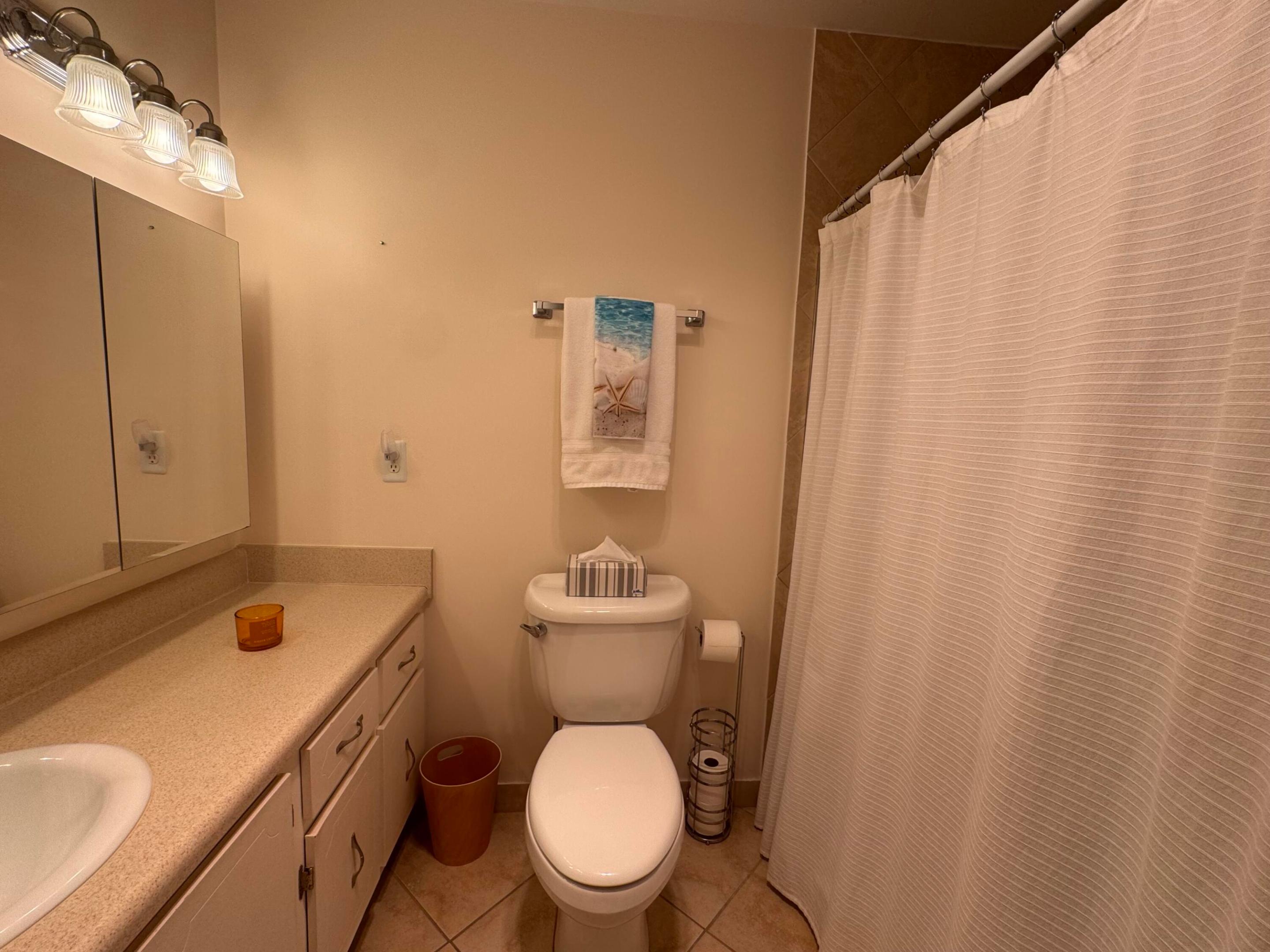 HIGH POINT OF DELRAY SEC 6 CONDO - Residential