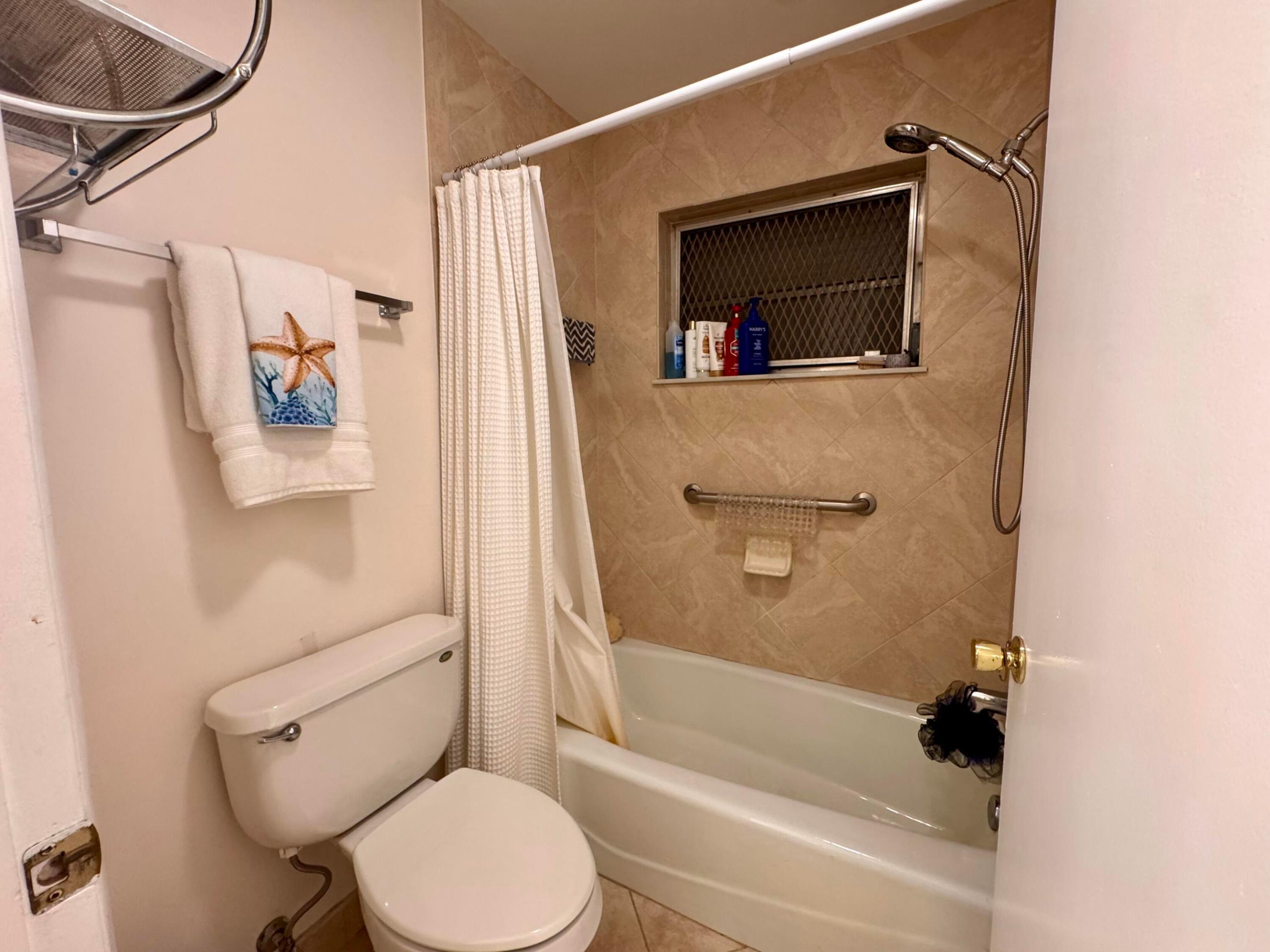 HIGH POINT OF DELRAY SEC 6 CONDO - Residential
