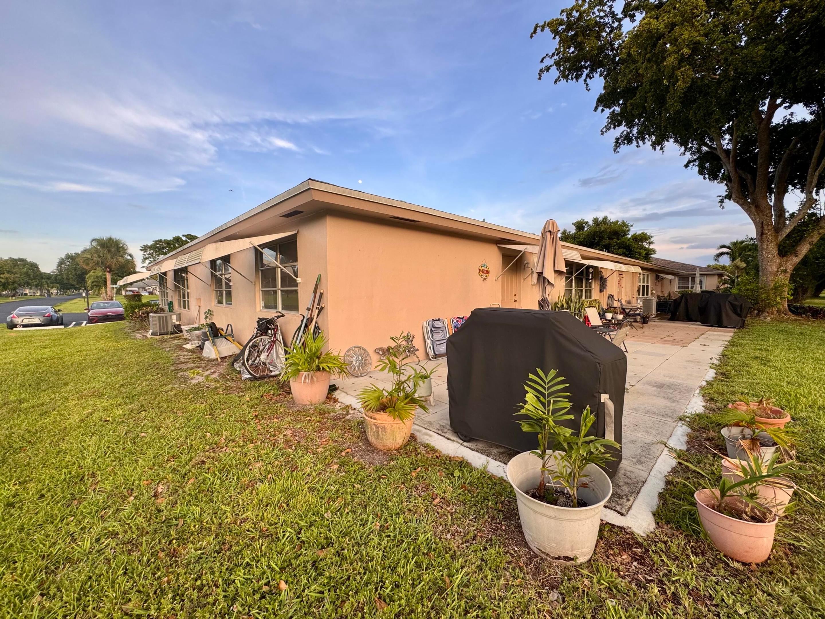 HIGH POINT OF DELRAY SEC 6 CONDO - Residential