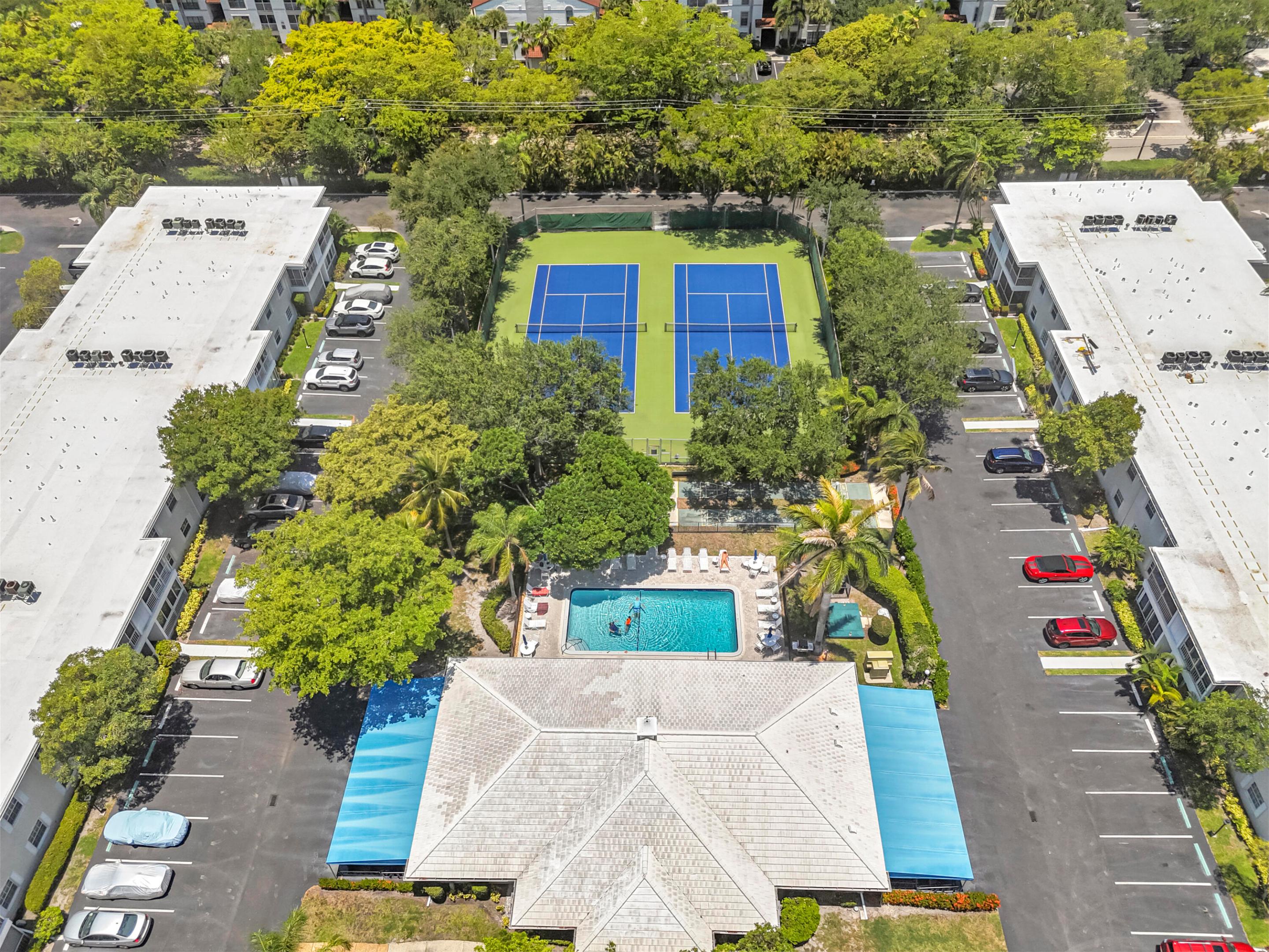 BAY COLONY CLUB CONDO - Residential