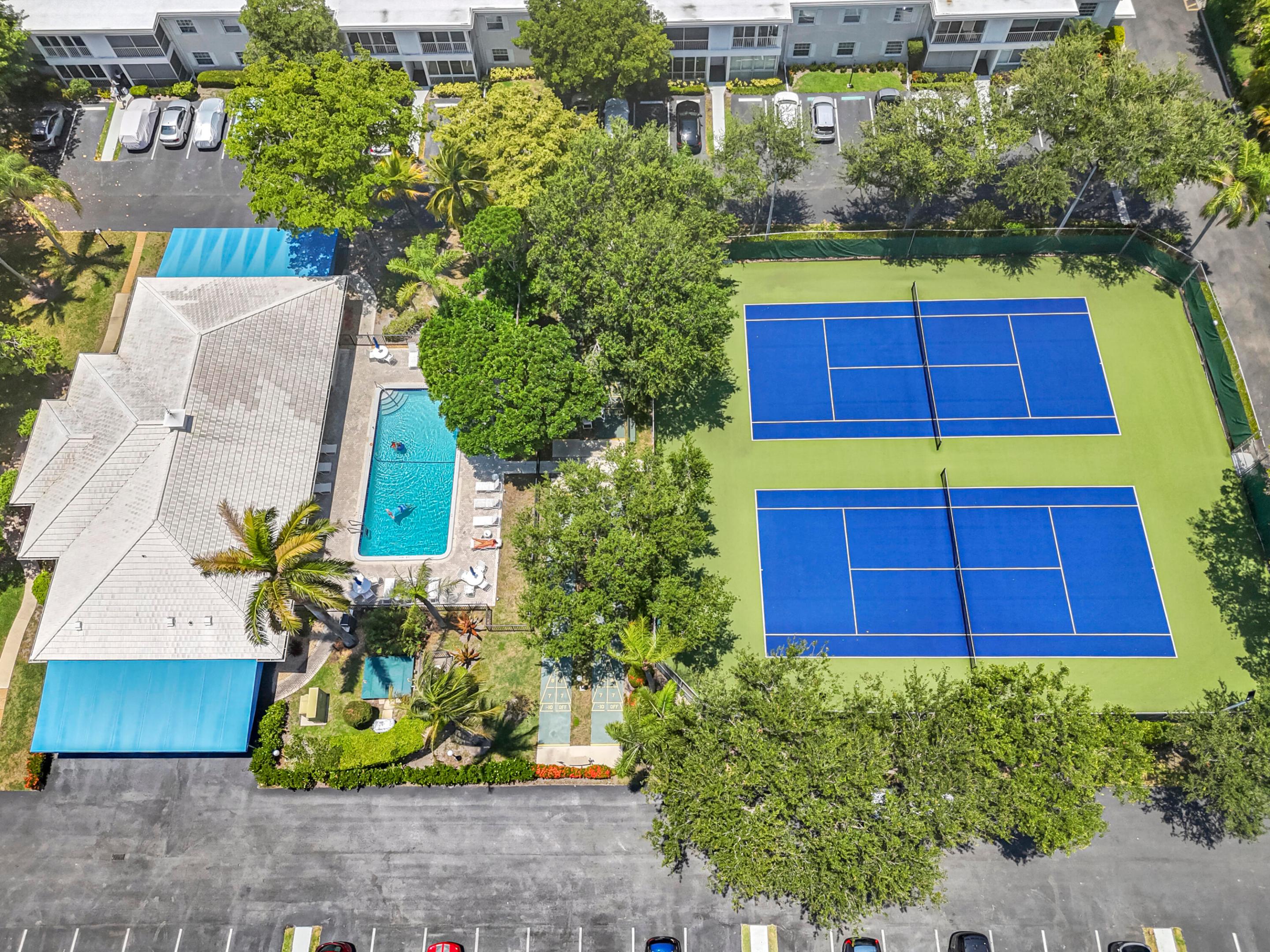 BAY COLONY CLUB CONDO - Residential