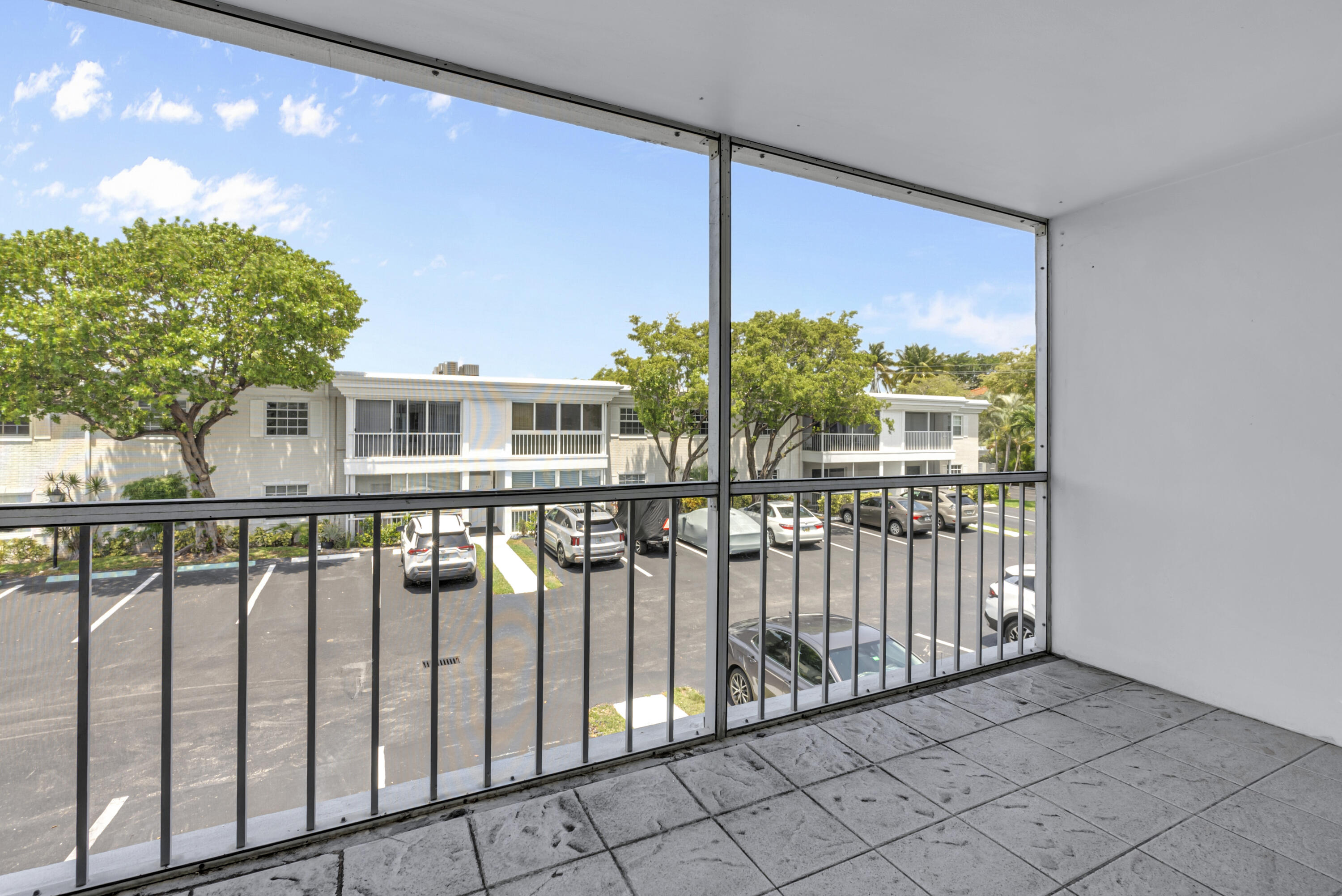 BAY COLONY CLUB CONDO - Residential