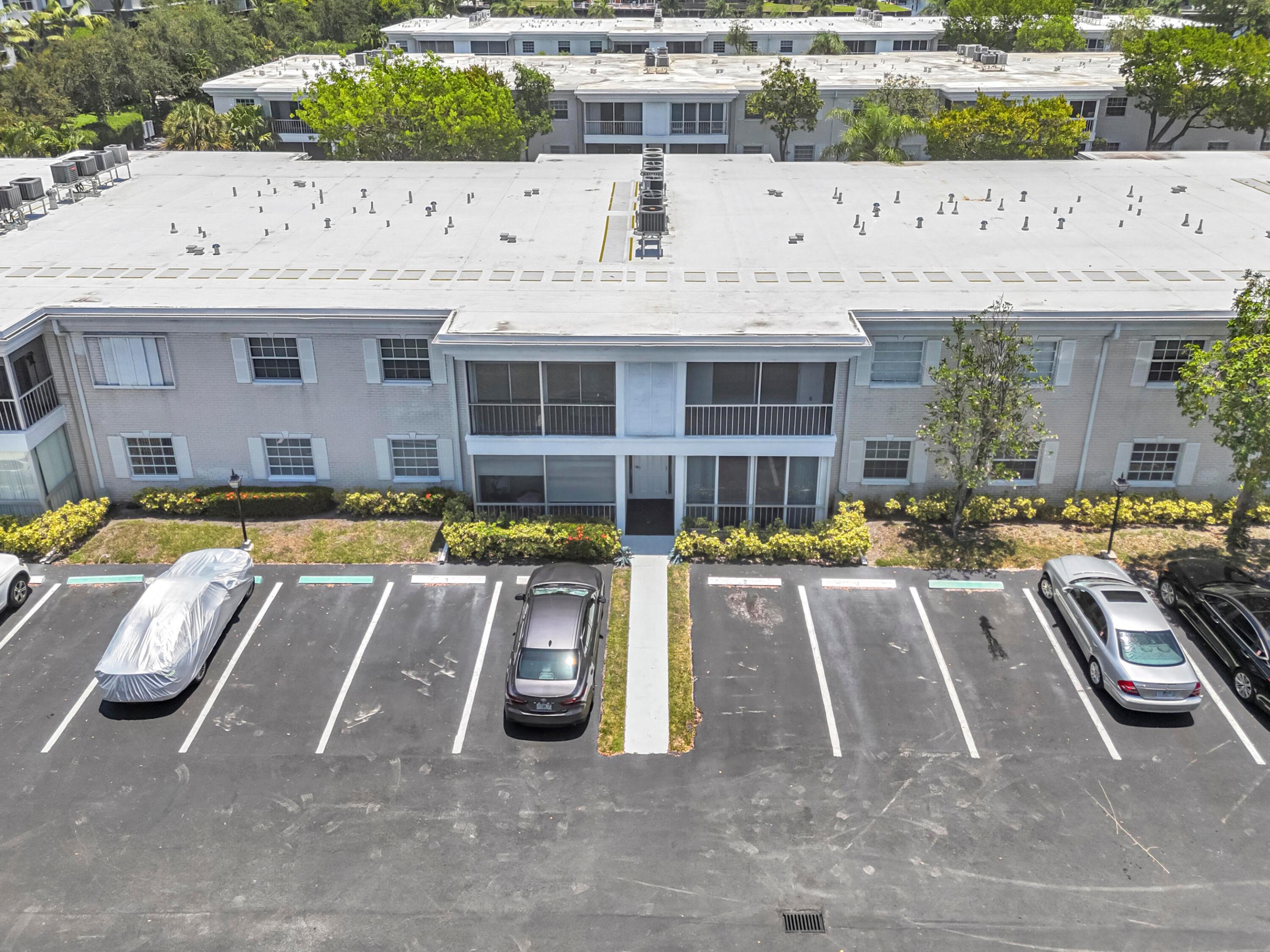 BAY COLONY CLUB CONDO - Residential