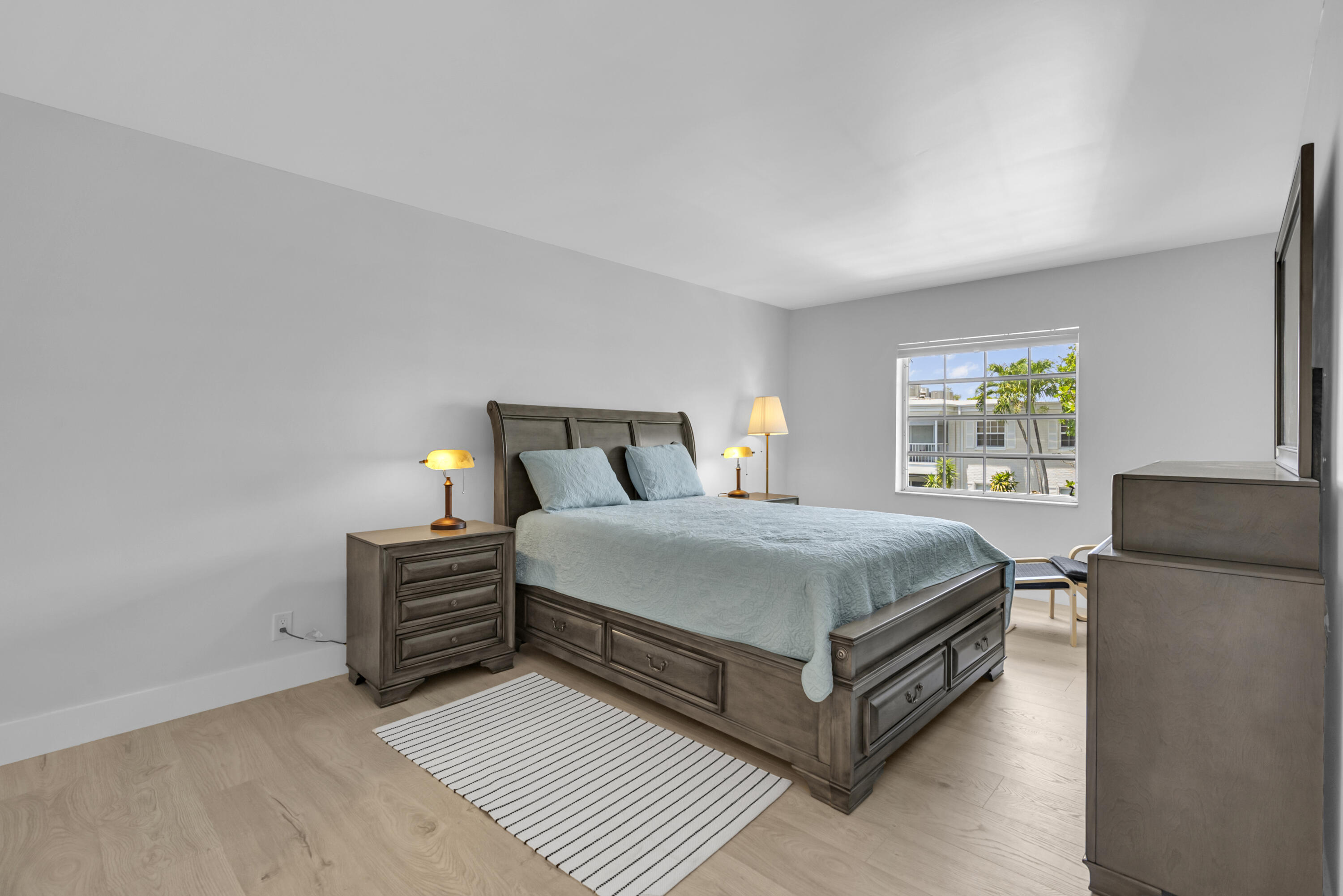 BAY COLONY CLUB CONDO - Residential