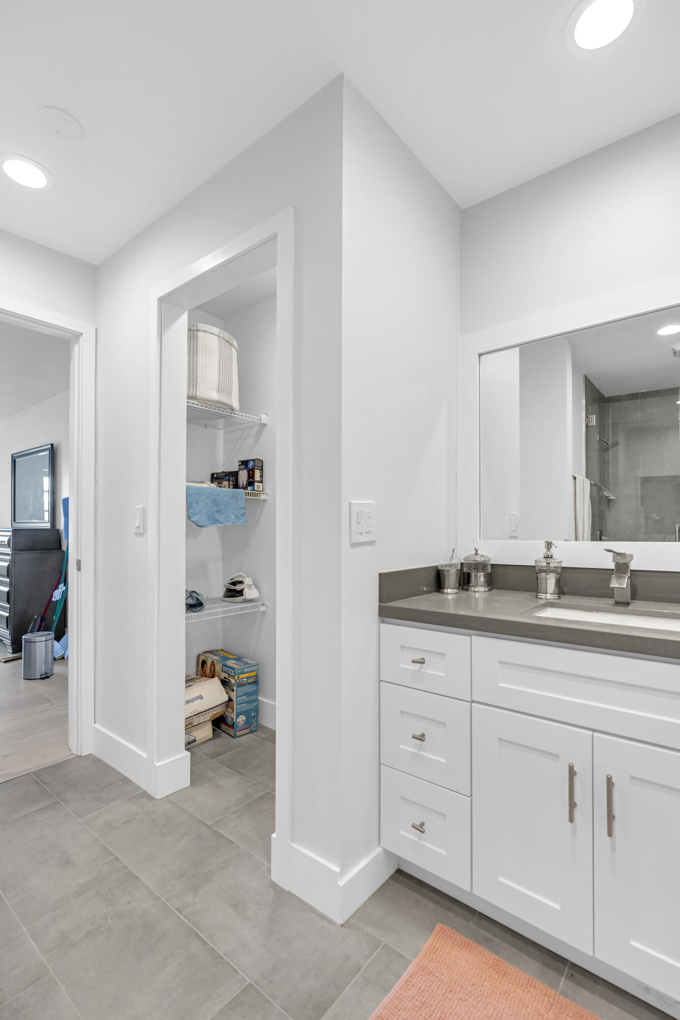 BAY COLONY CLUB CONDO - Residential