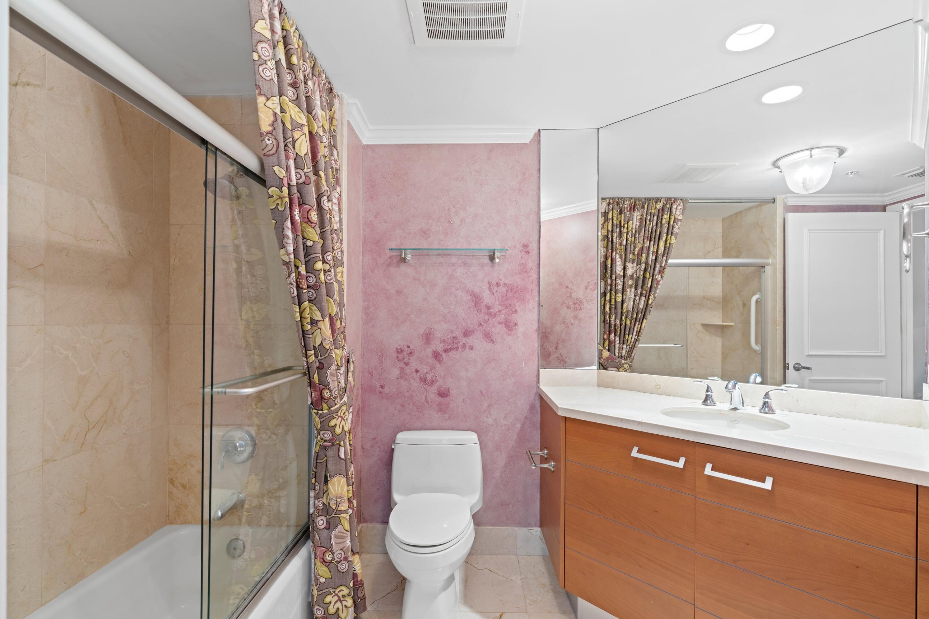 LANDMARK AT THE GARDENS CONDO - Residential