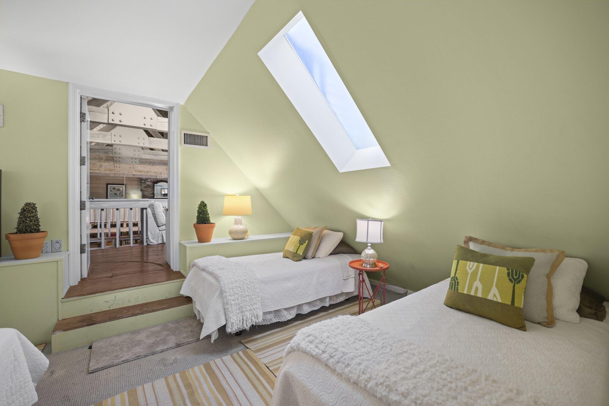 PALM BEACH LITTLE RANCHES 2 - Residential