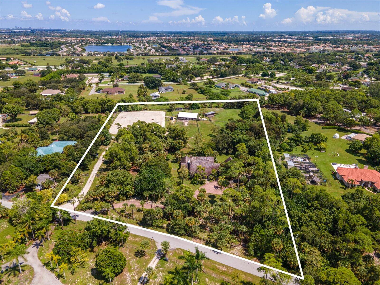PALM BEACH LITTLE RANCHES 2 - Residential