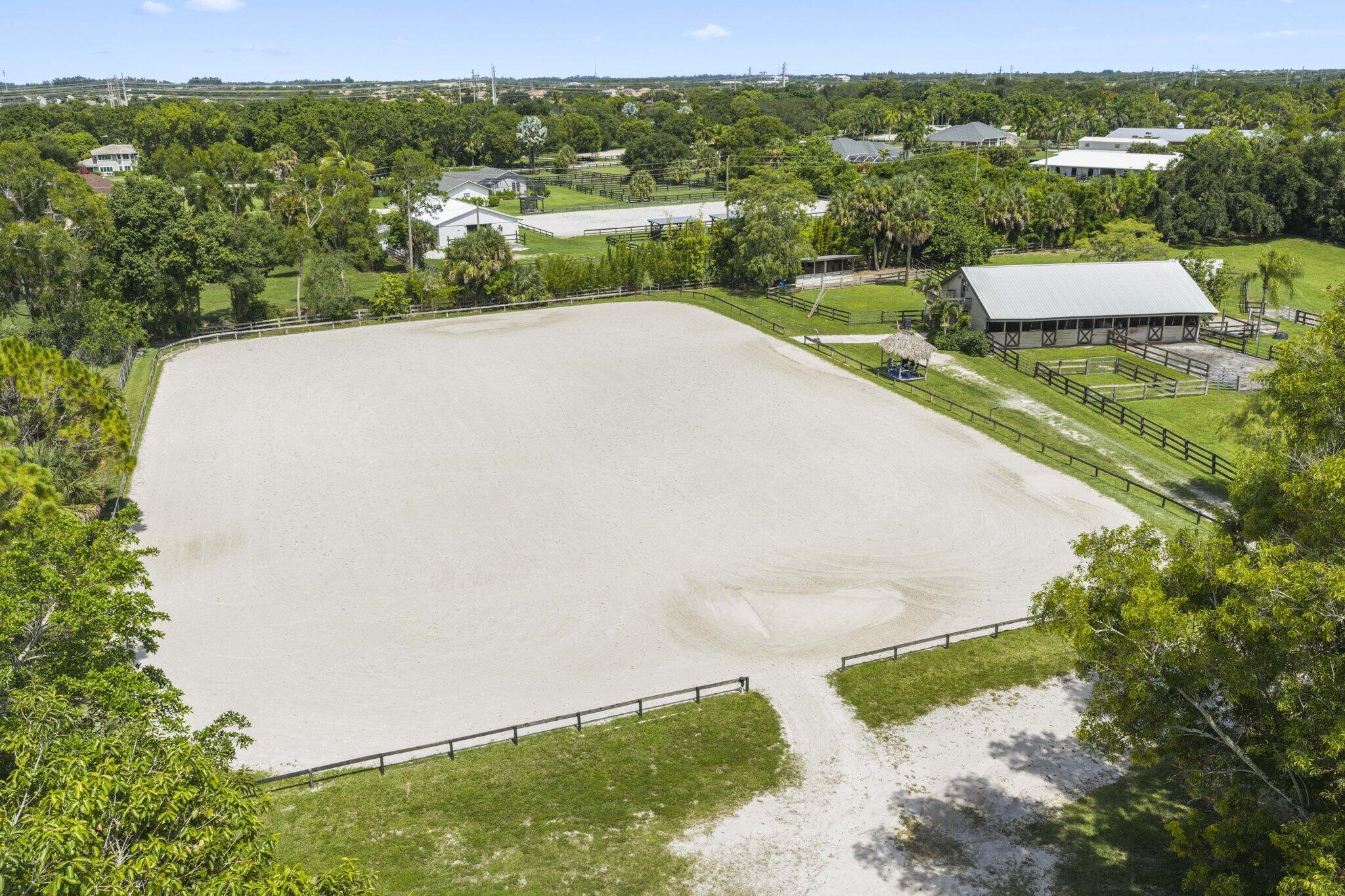 PALM BEACH LITTLE RANCHES 2 - Residential