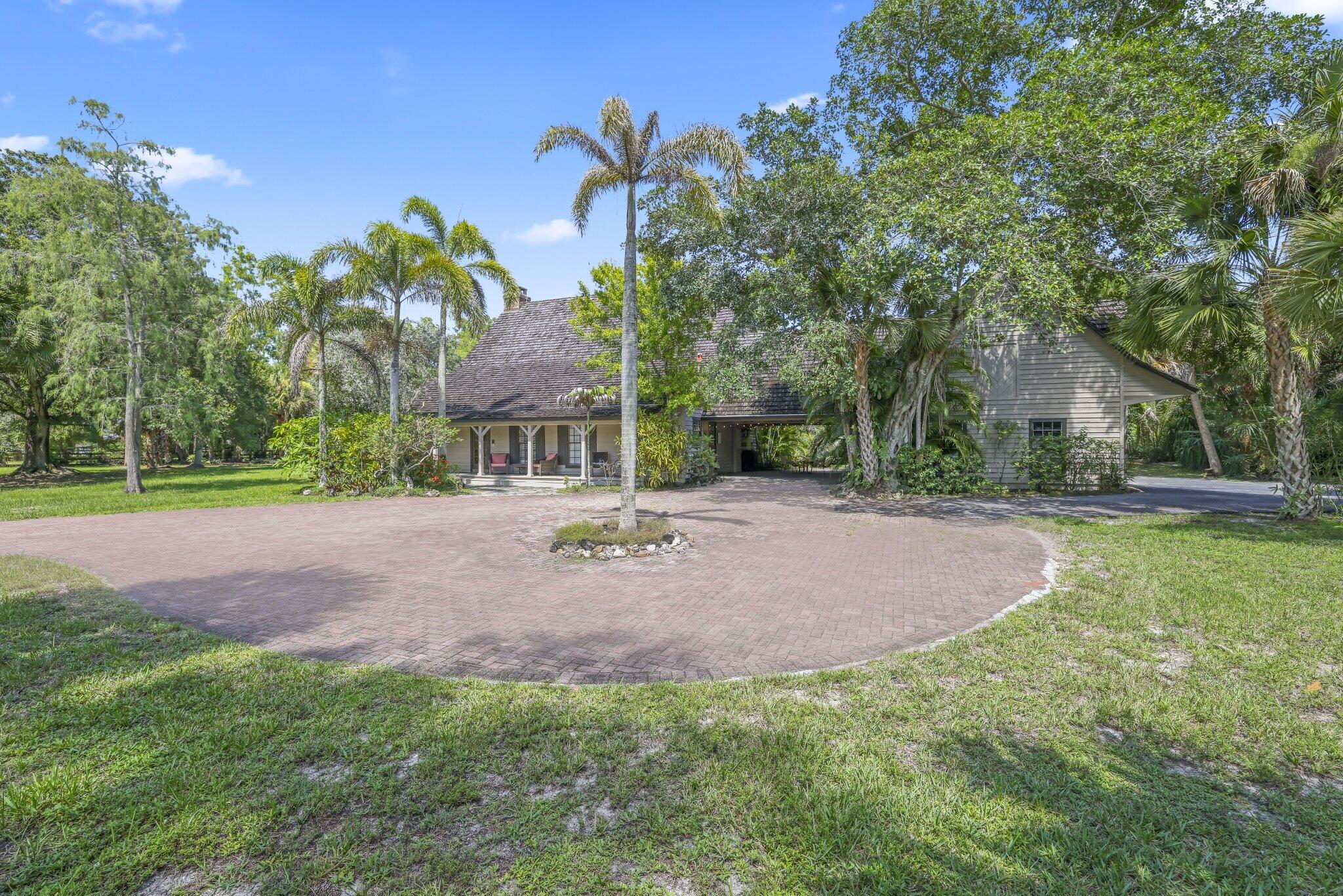 PALM BEACH LITTLE RANCHES 2 - Residential