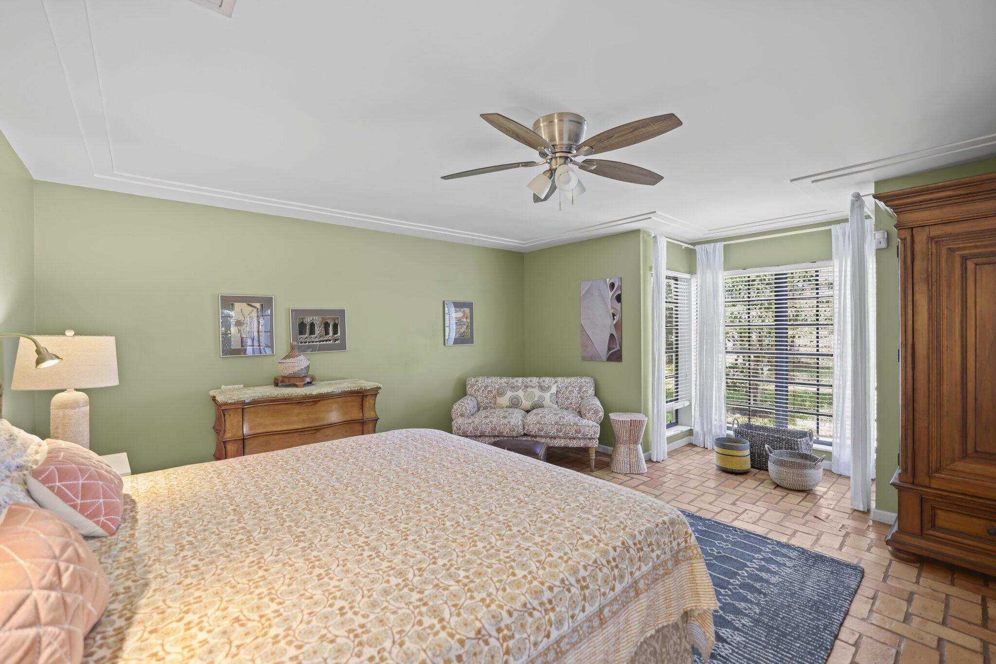 PALM BEACH LITTLE RANCHES 2 - Residential