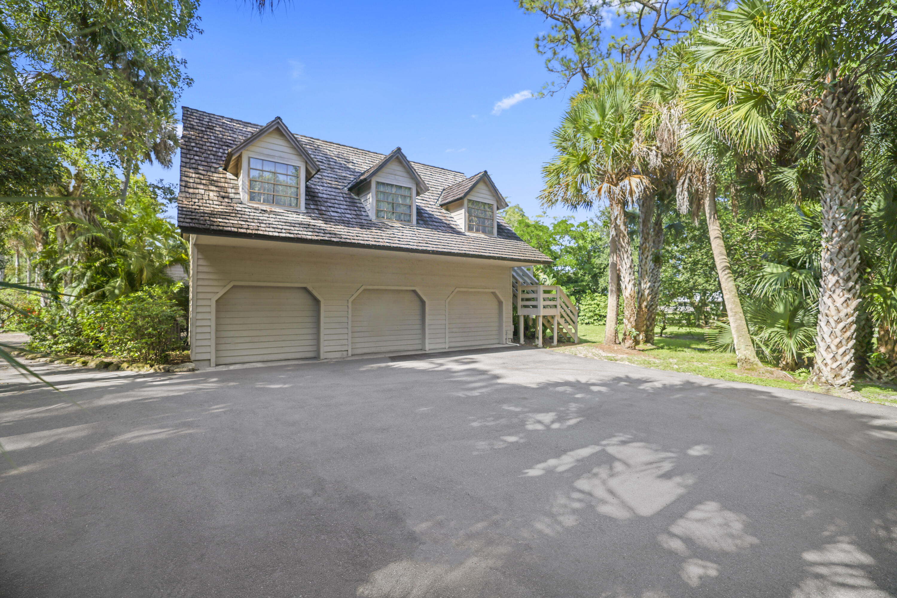 PALM BEACH LITTLE RANCHES 2 - Residential