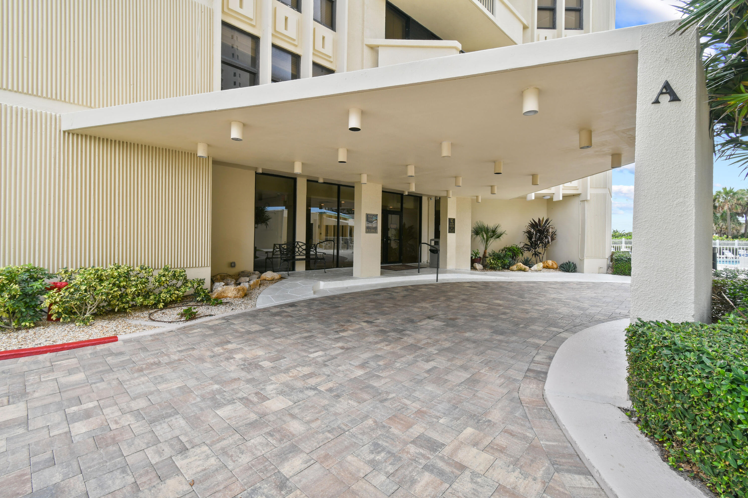 PHOENIX TOWERS CONDO - Residential