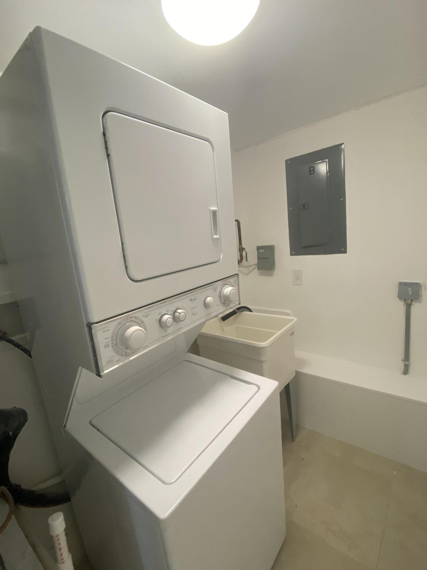 OCEAN VUE - Residential Income