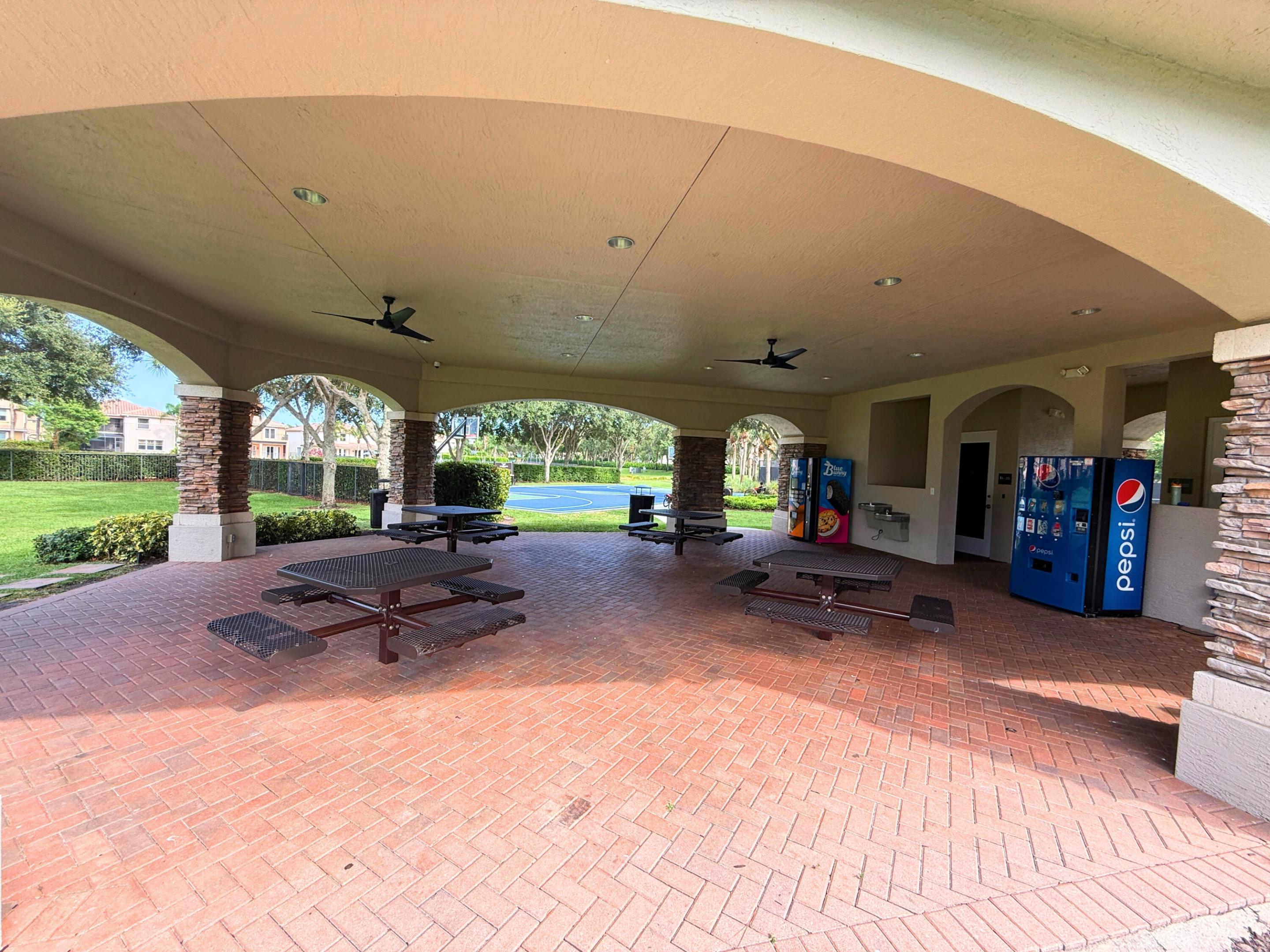 CANYON SPRINGS - Residential