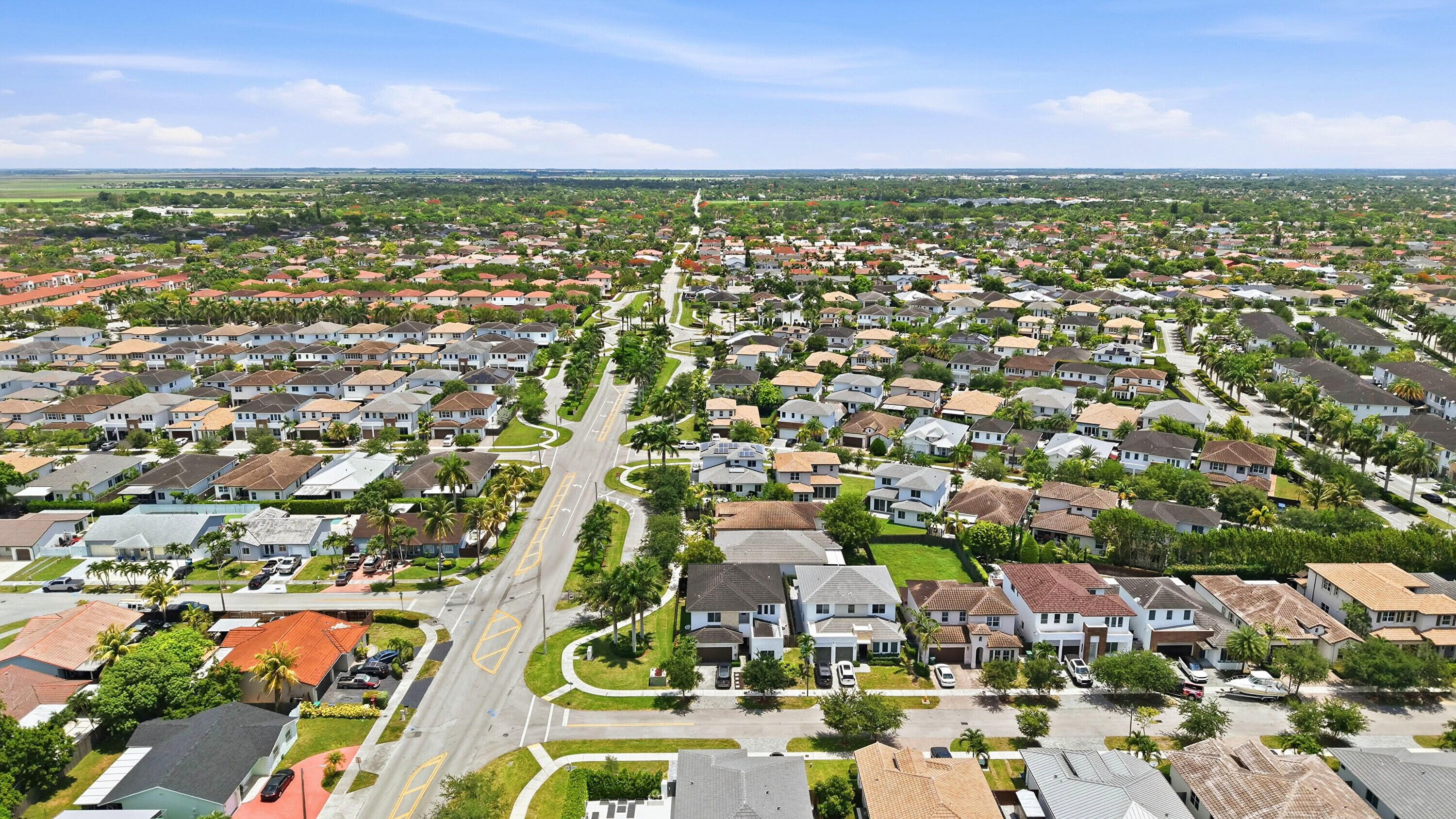 VENETIAN PARC - Residential