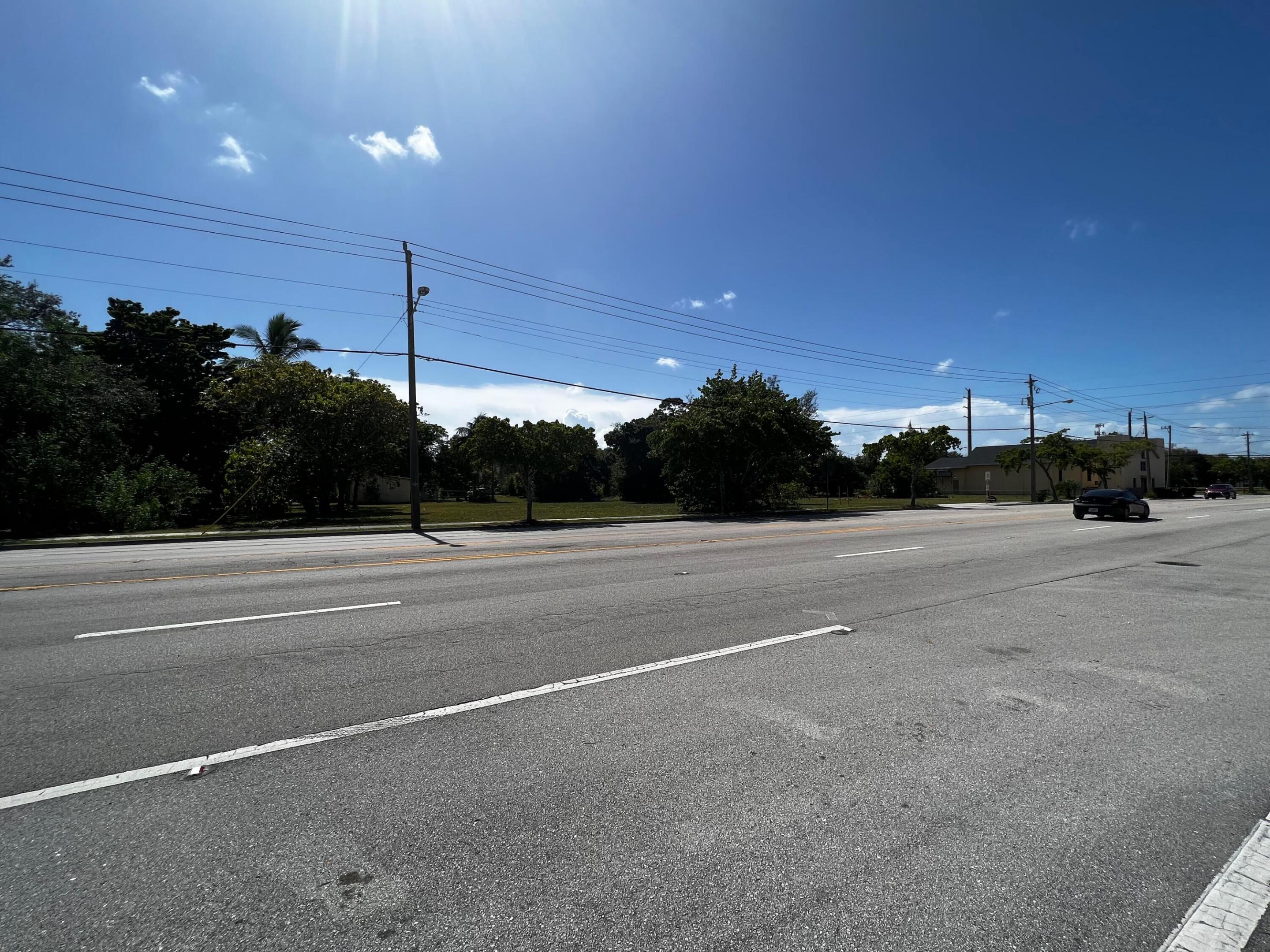 Located on a main 4 lane downtown feeder state road /35 mph speed. Very close to central/downtowm employment area across from USPS. Adjacent vacant land also for sale. 3 BLOCKS TO BRIGHTLINE AND ALL TRAINS Mixed use zoning up to 7 floors. A LARGER ASSEMBLAGE POSSIBLE. CALL FOR DETAILSsingle use permitted more contiguos land possibly available for 346 units/mixed use. Massing report in hand.  PROPERTY JOINS WITH ADJACENT PARCELS