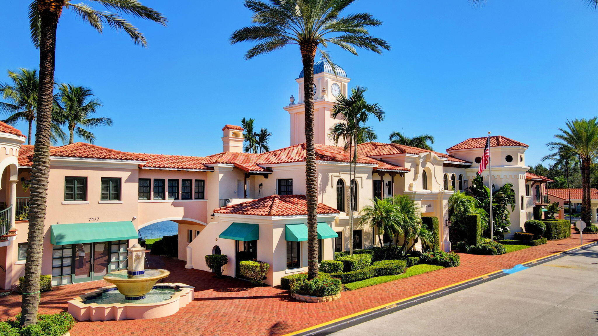 RIVERWALK 4 - Residential