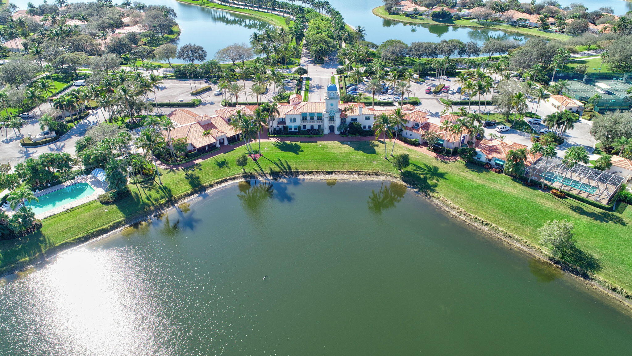 RIVERWALK 4 - Residential