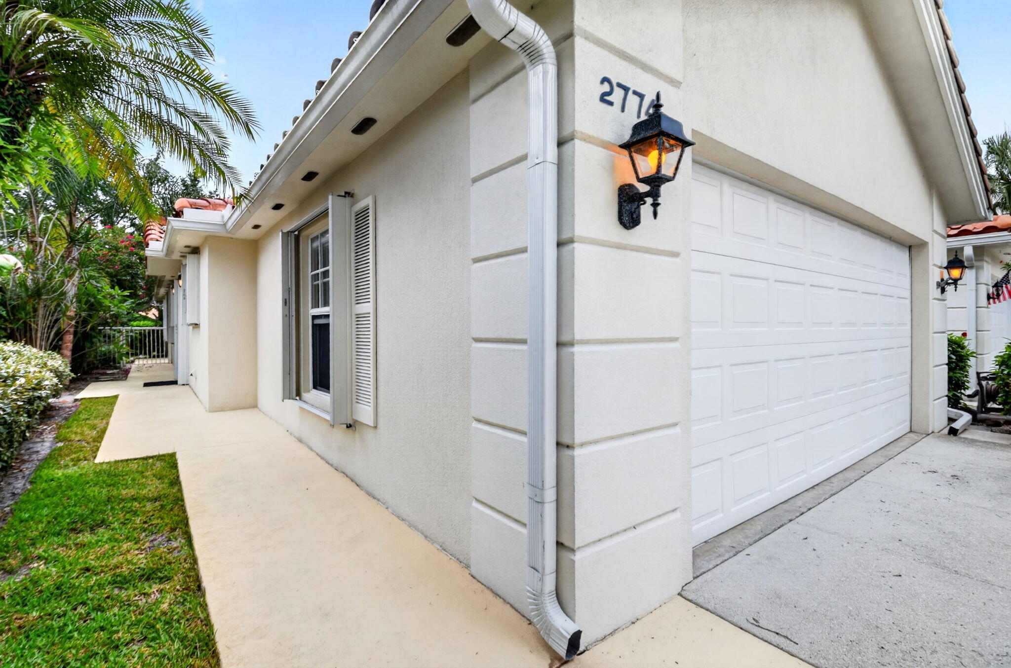 RIVERWALK 4 - Residential