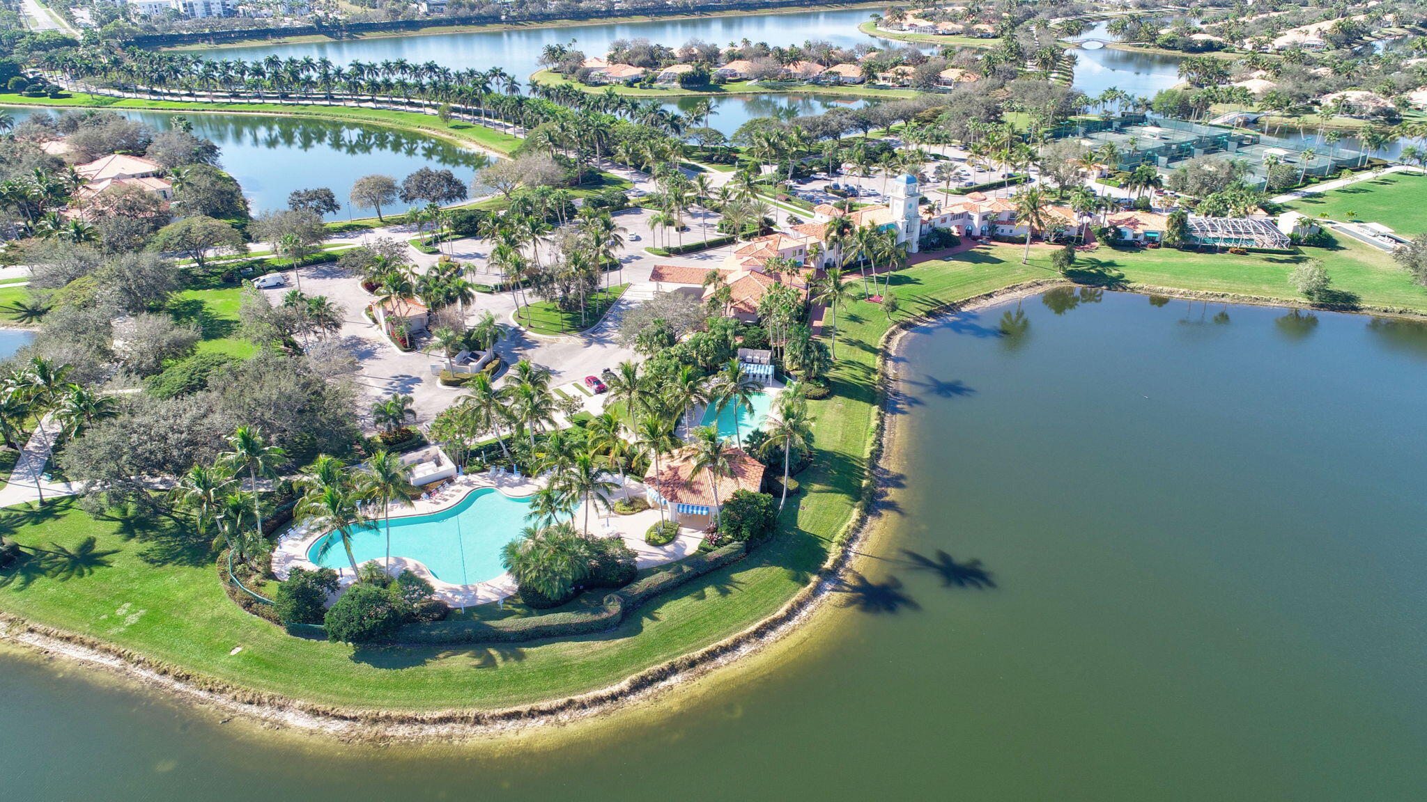 RIVERWALK 4 - Residential