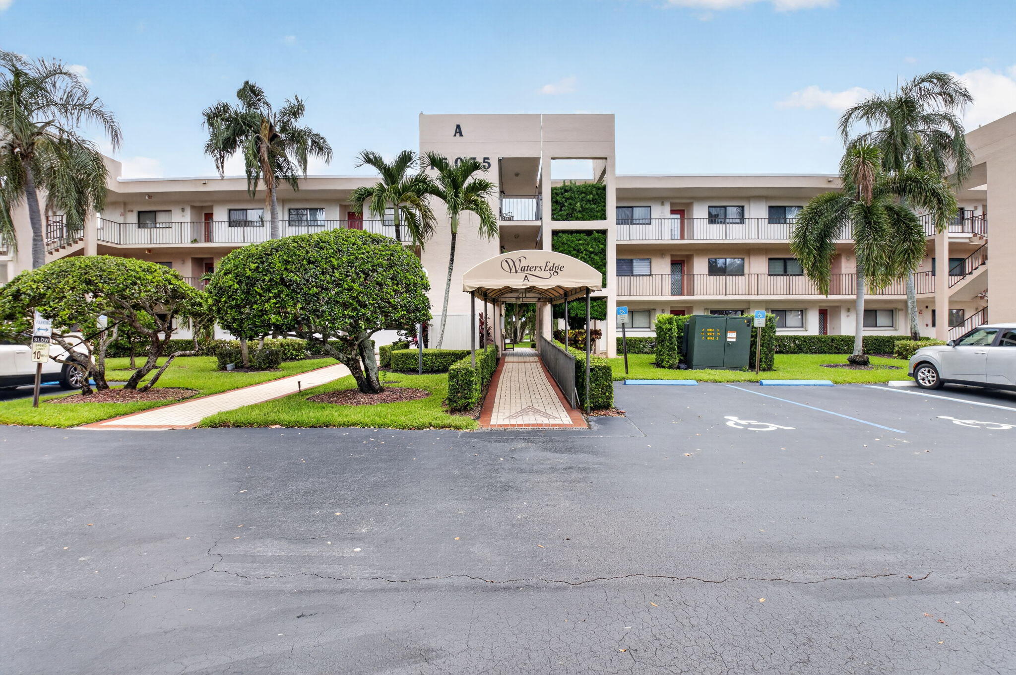 Lakes of Delray - Residential