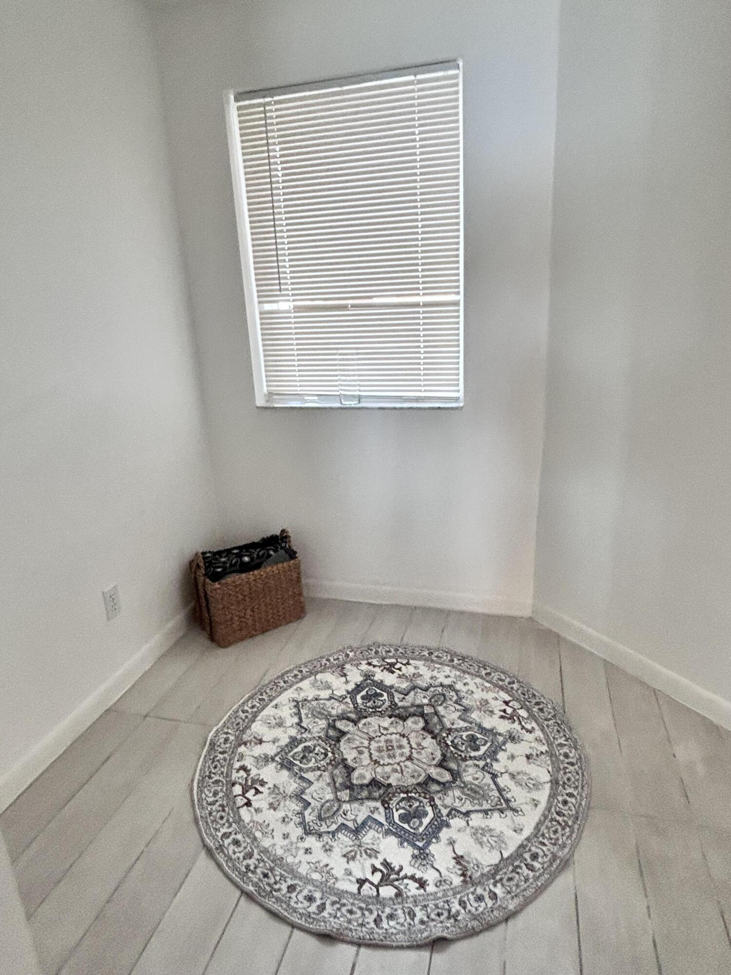 COLONNADES CONDO - Residential Lease