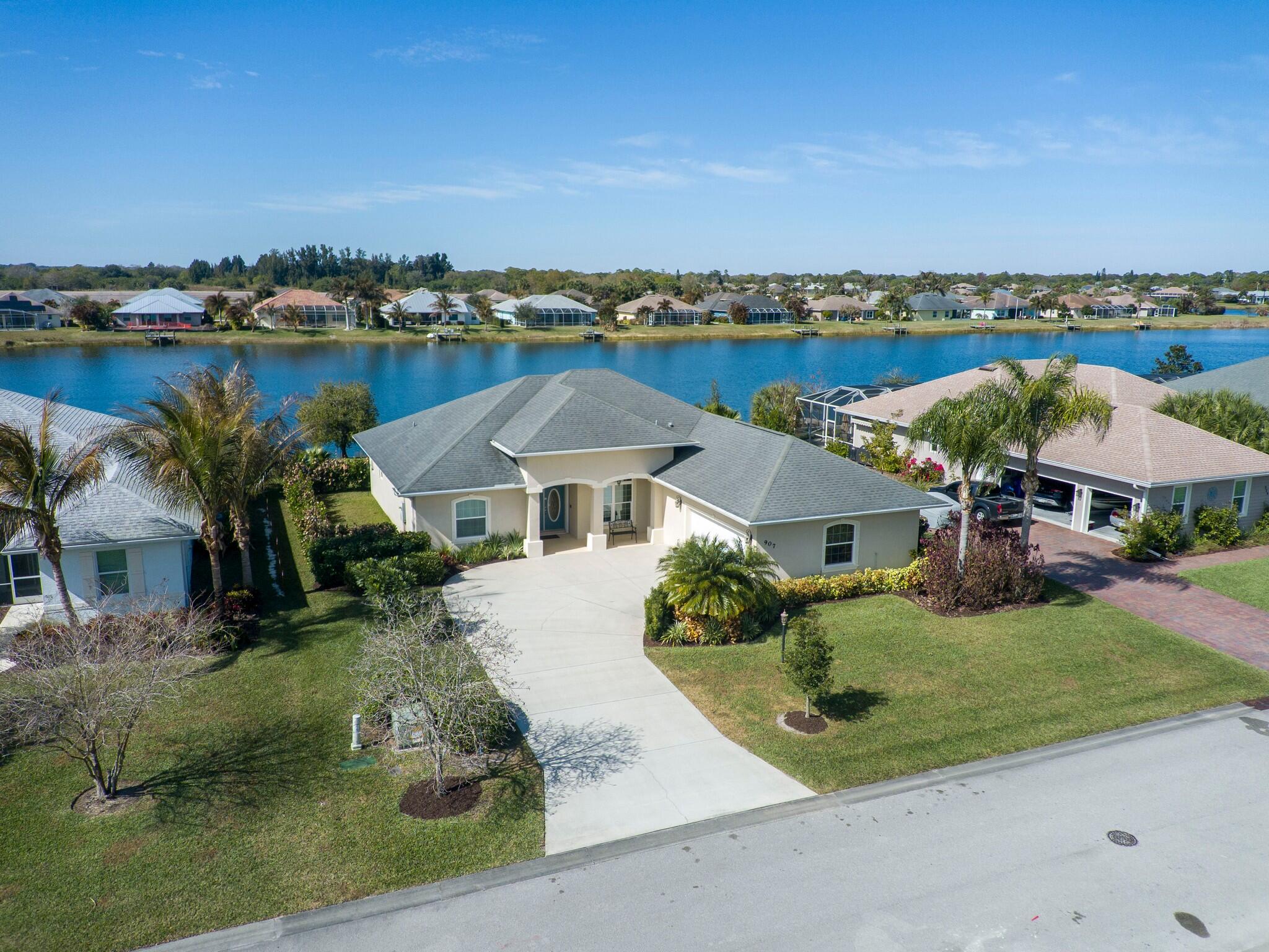 CROSS CREEK LAKE ESTATES - Residential