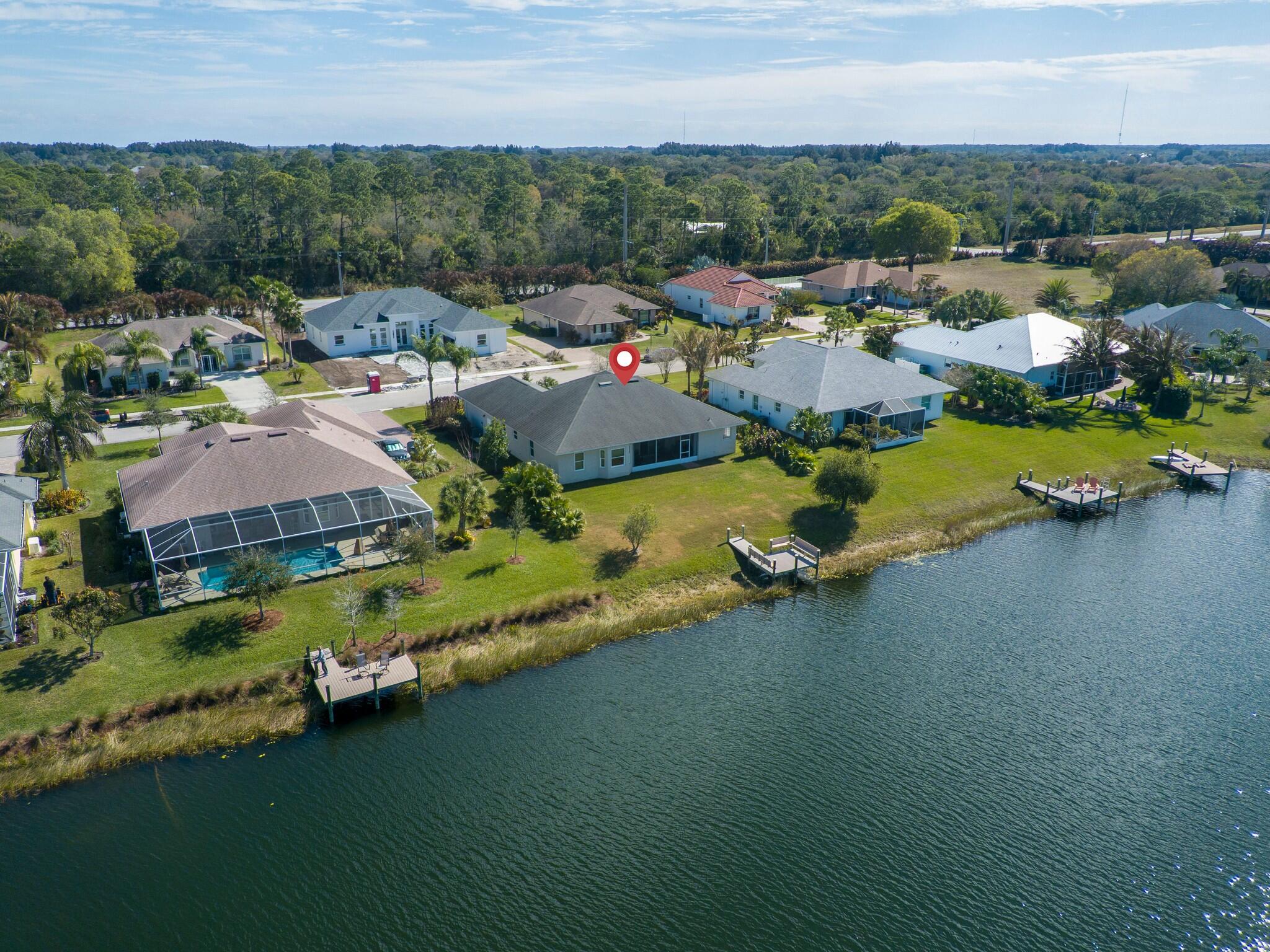 CROSS CREEK LAKE ESTATES - Residential