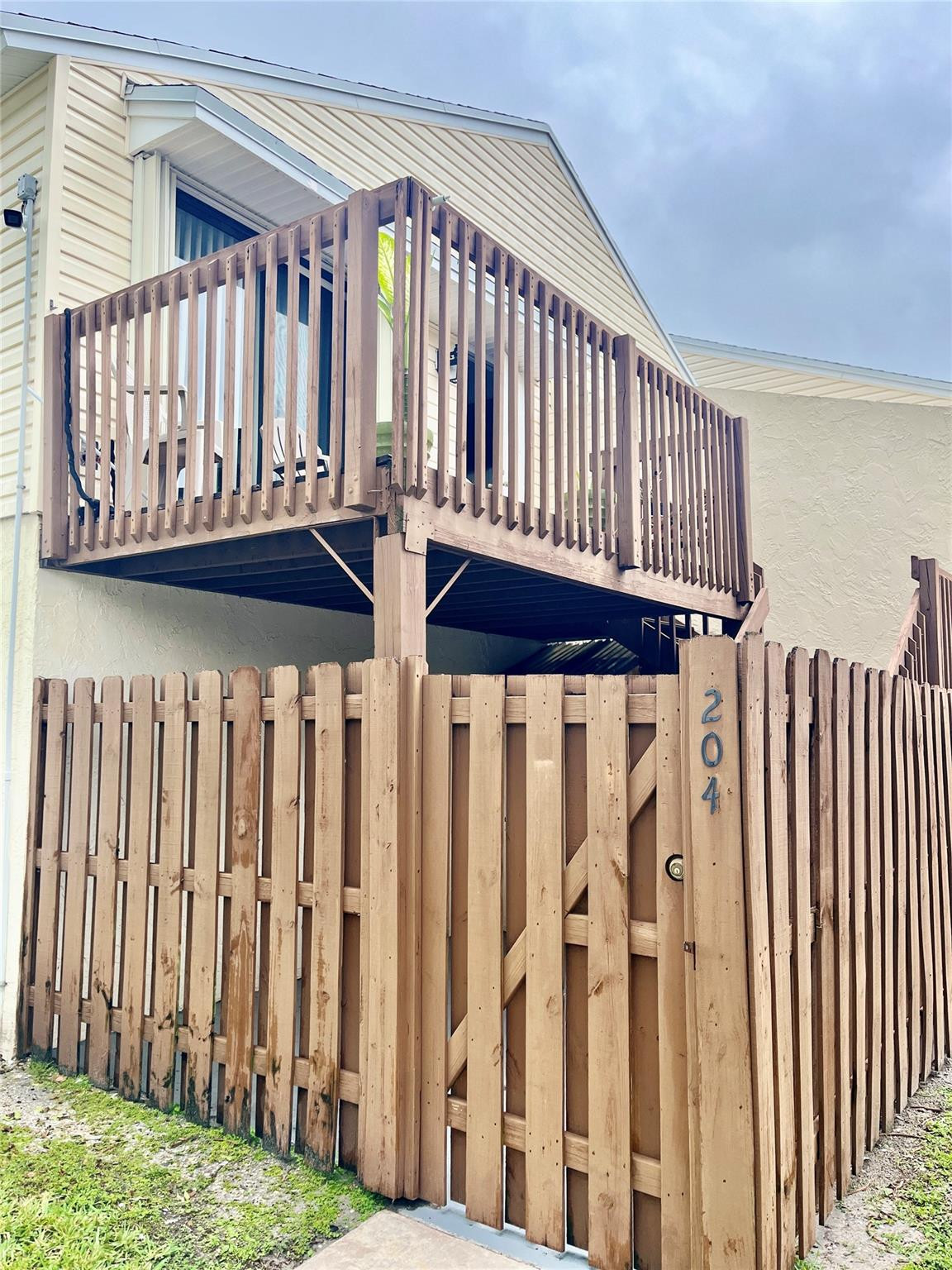 EDEN PLACE CONDO - Residential Lease