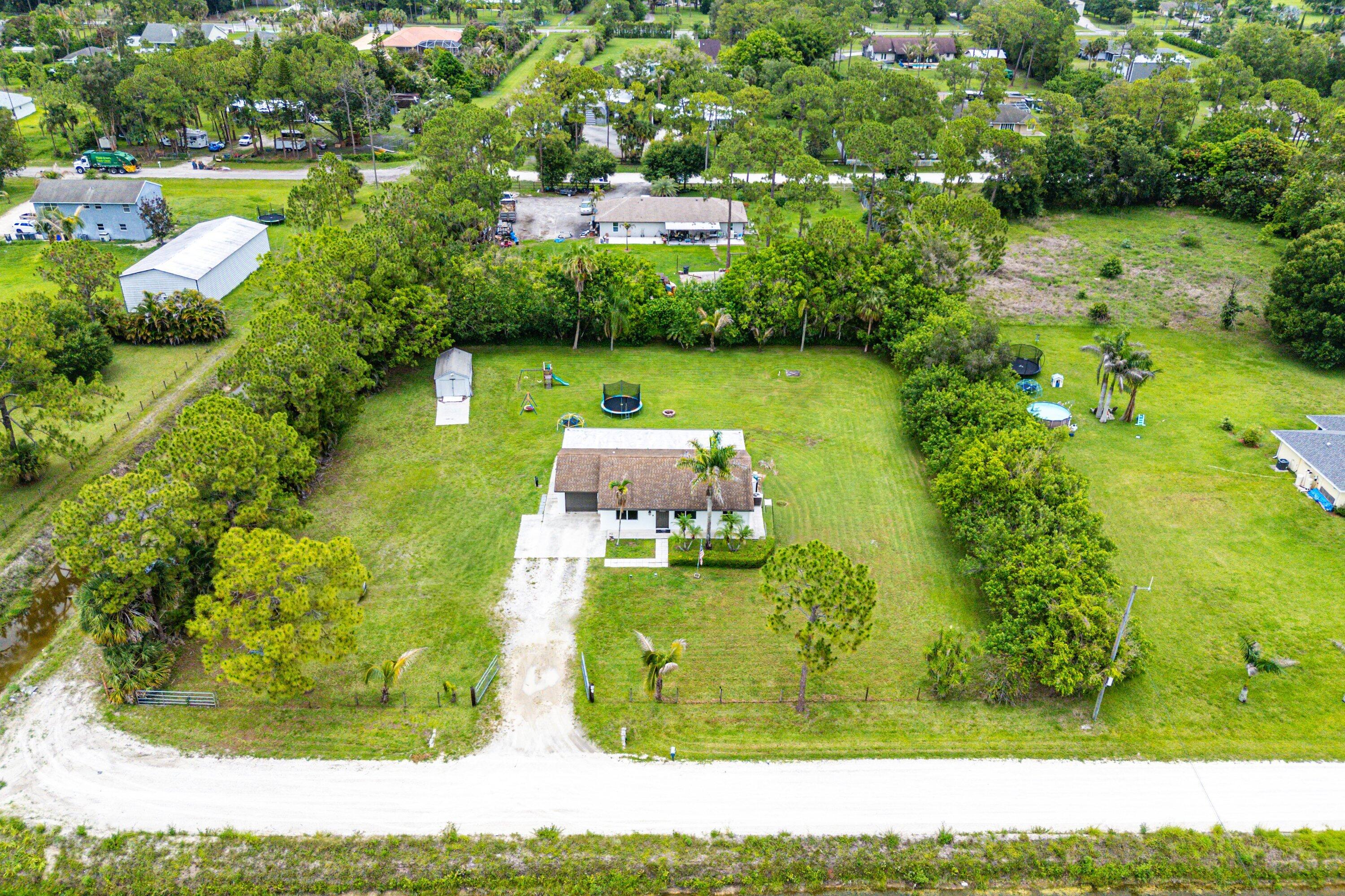 Loxahatchee - Residential