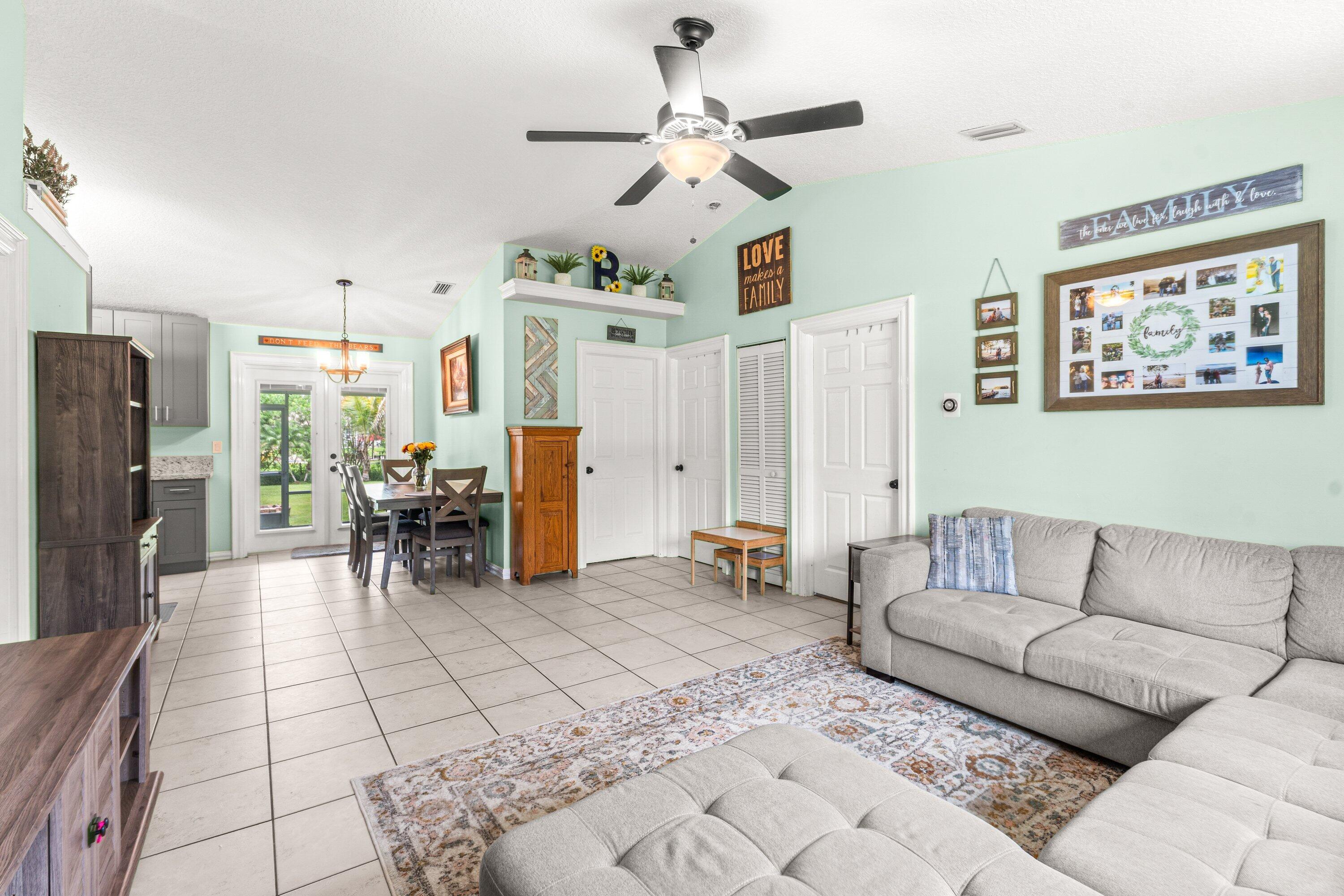 Loxahatchee - Residential