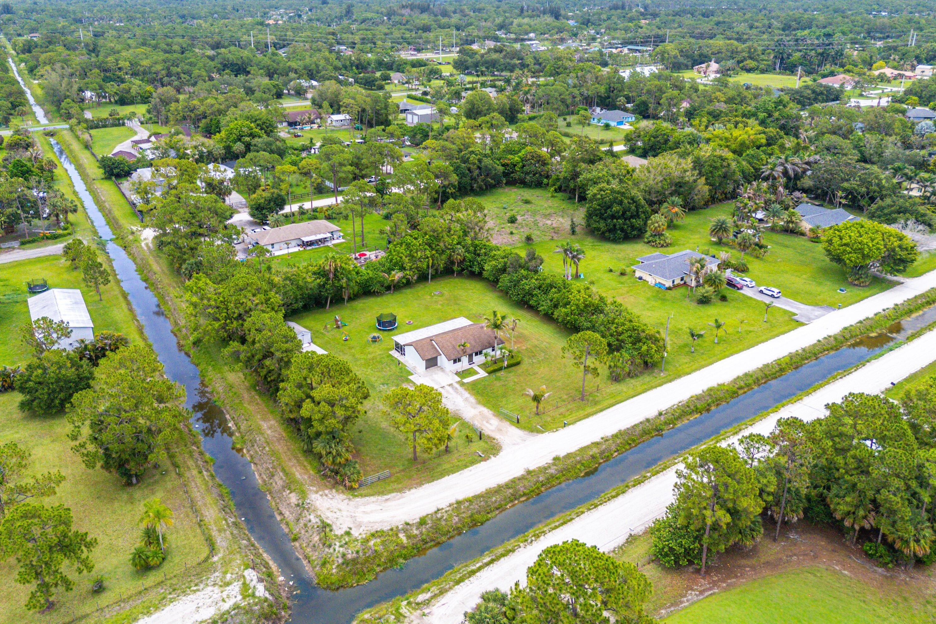Loxahatchee - Residential